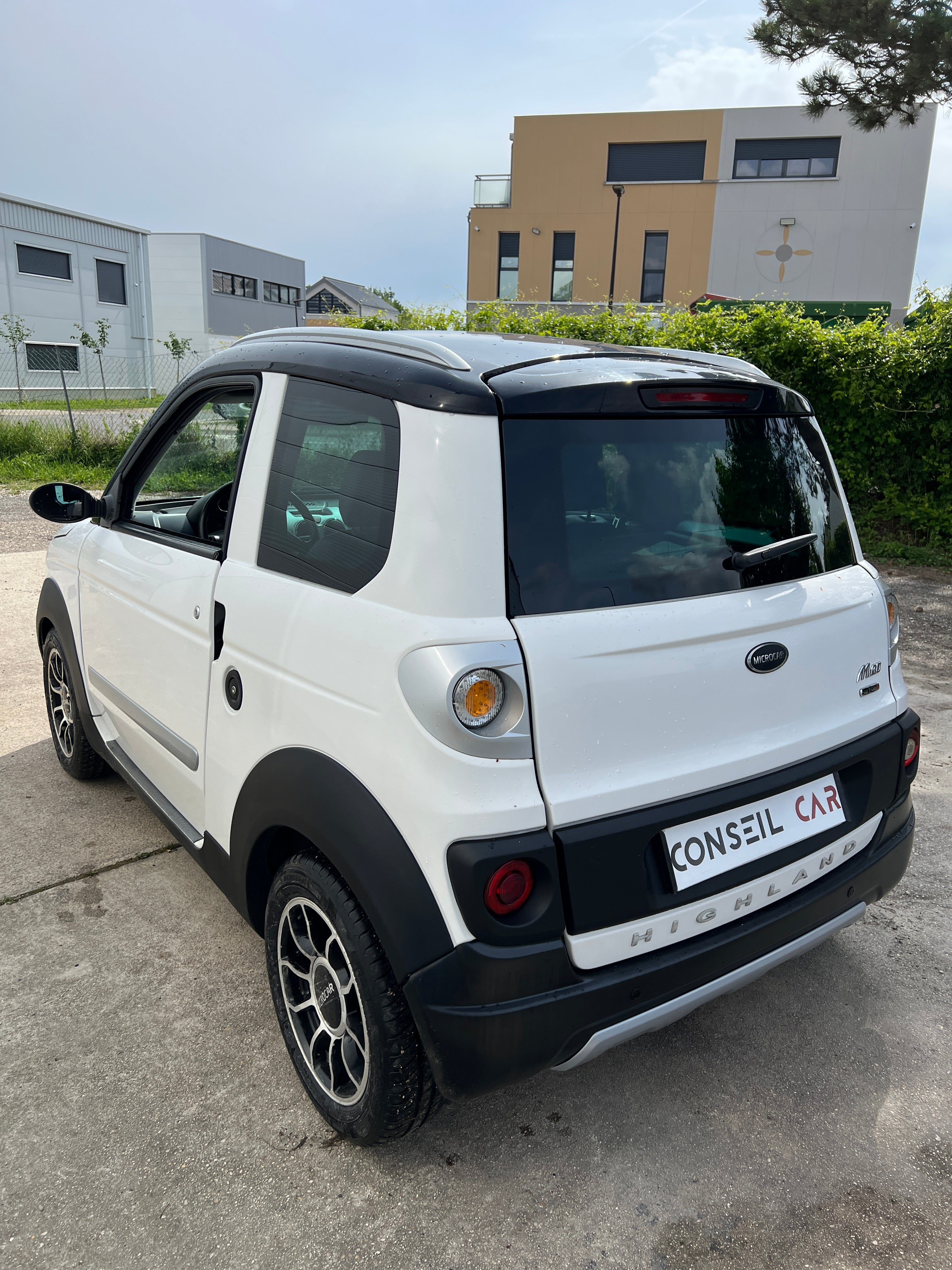 Microcar M-go 0.5 10 INITIALE PROGRESS BVA Microcar M-go 0.5 10 INITIALE PROGRESS BVA