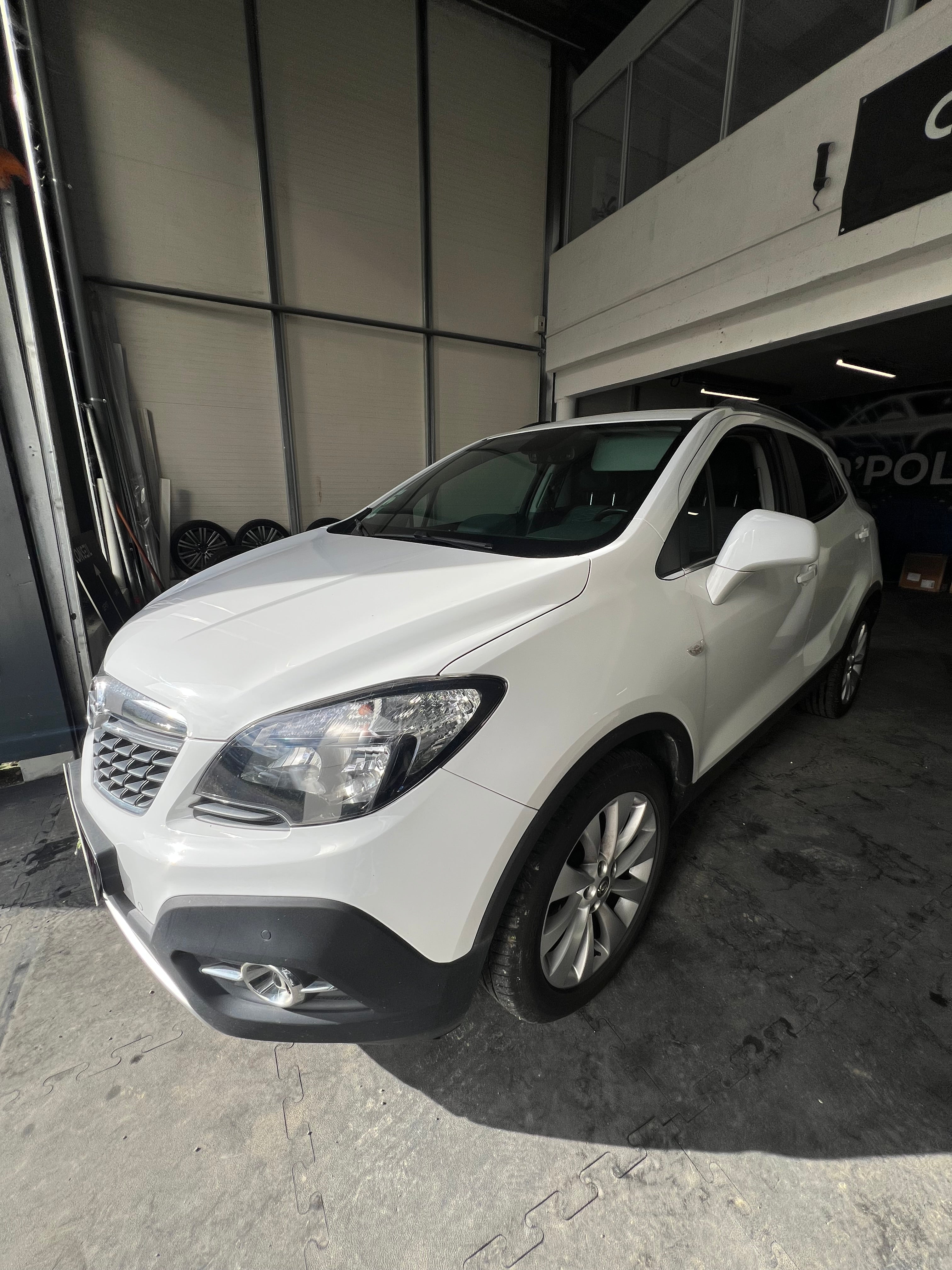 Opel Mokka 1.6 CDTI 4x2 136cv Opel Mokka 1.6 CDTI 4x2 136cv