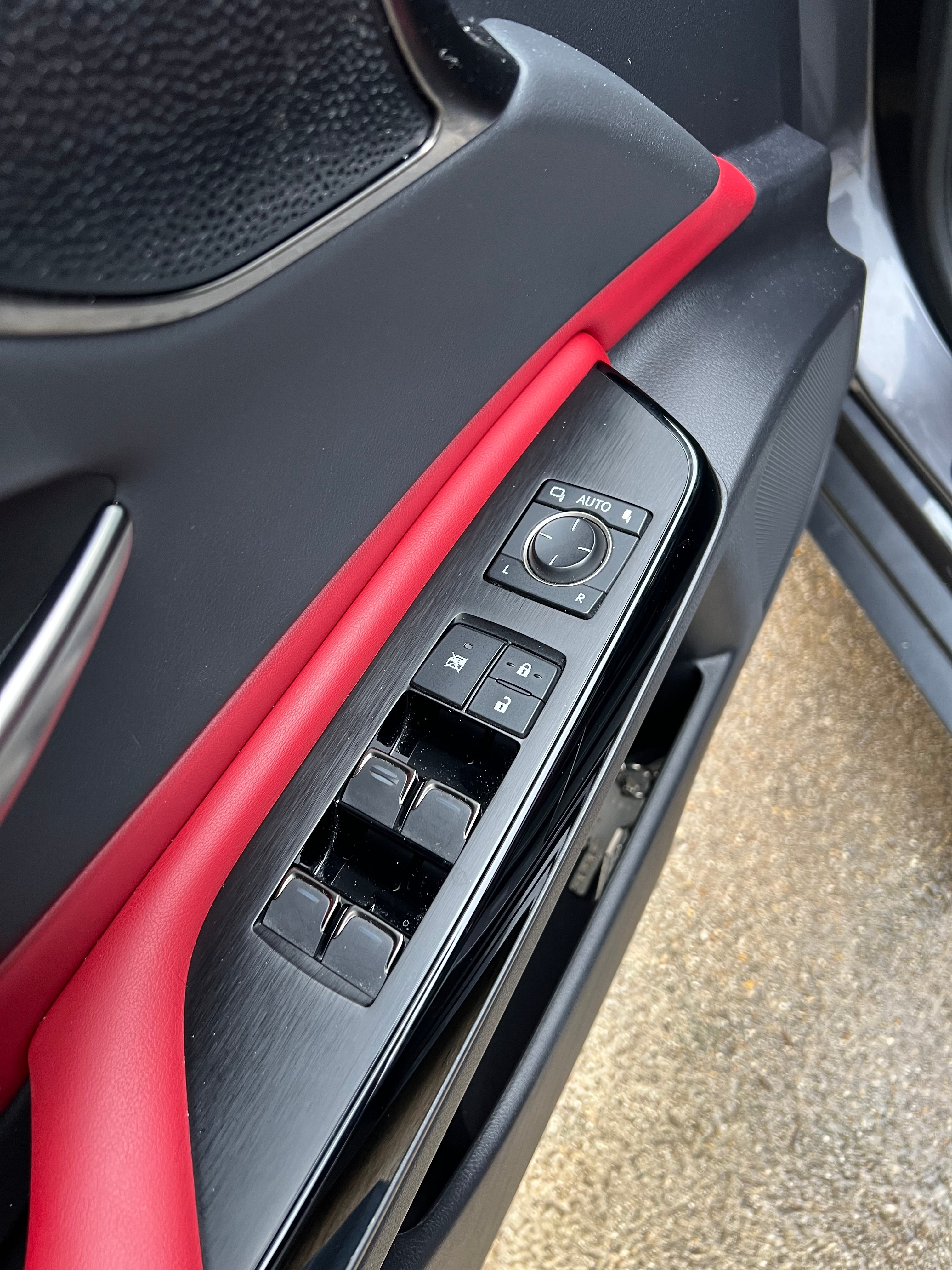 Lexus ES300H 178cv F-Sport Hybride non-rechargeable Lexus ES300H 178cv F-Sport Hybride non-rechargeable