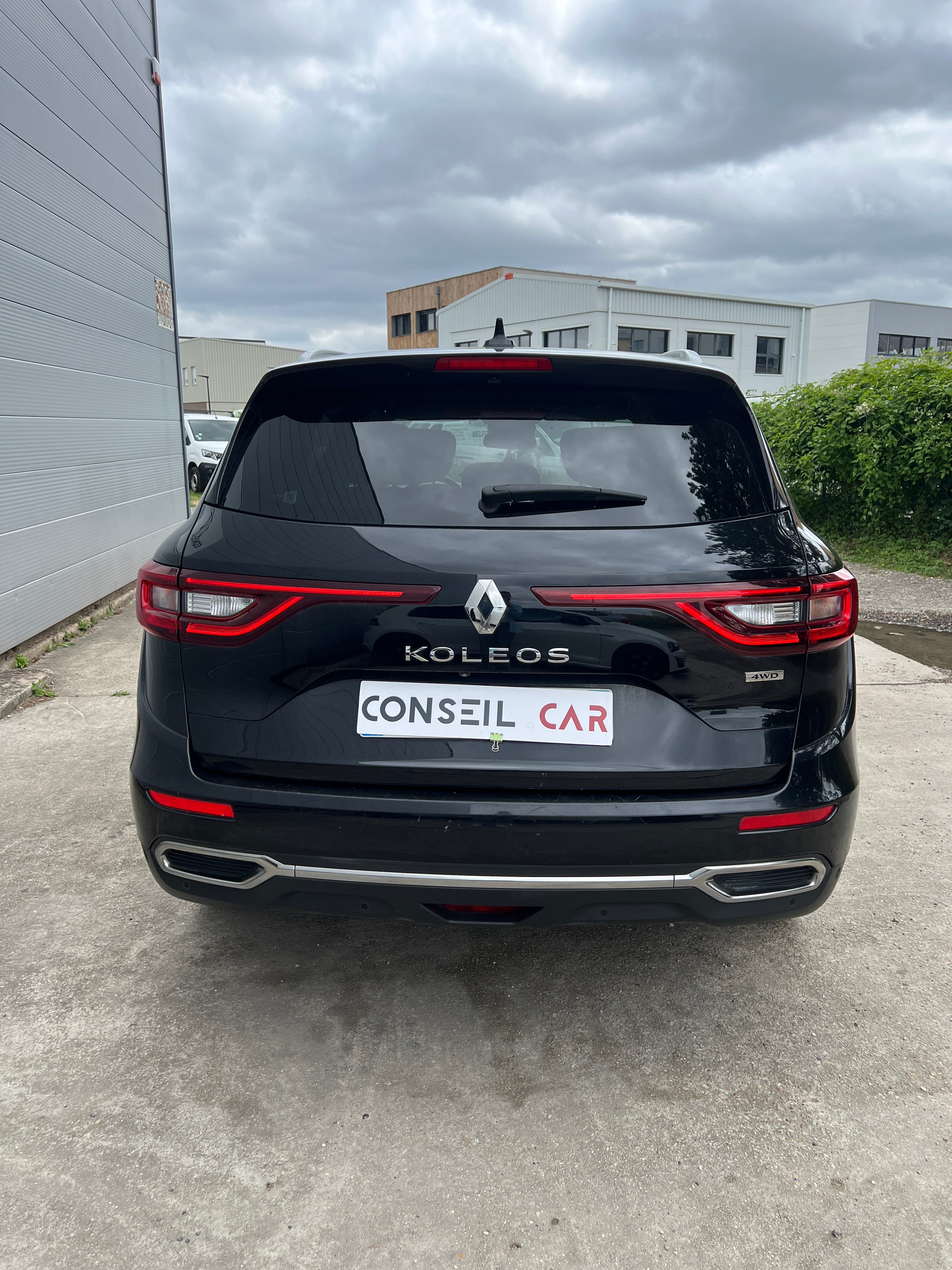 Renault Koleos 2.0 DCI 175 ENERGY INITIALE PARIS 4X4 X-TRONIC Renault Koleos 2.0 DCI 175 ENERGY INITIALE PARIS 4X4 X-TRONIC