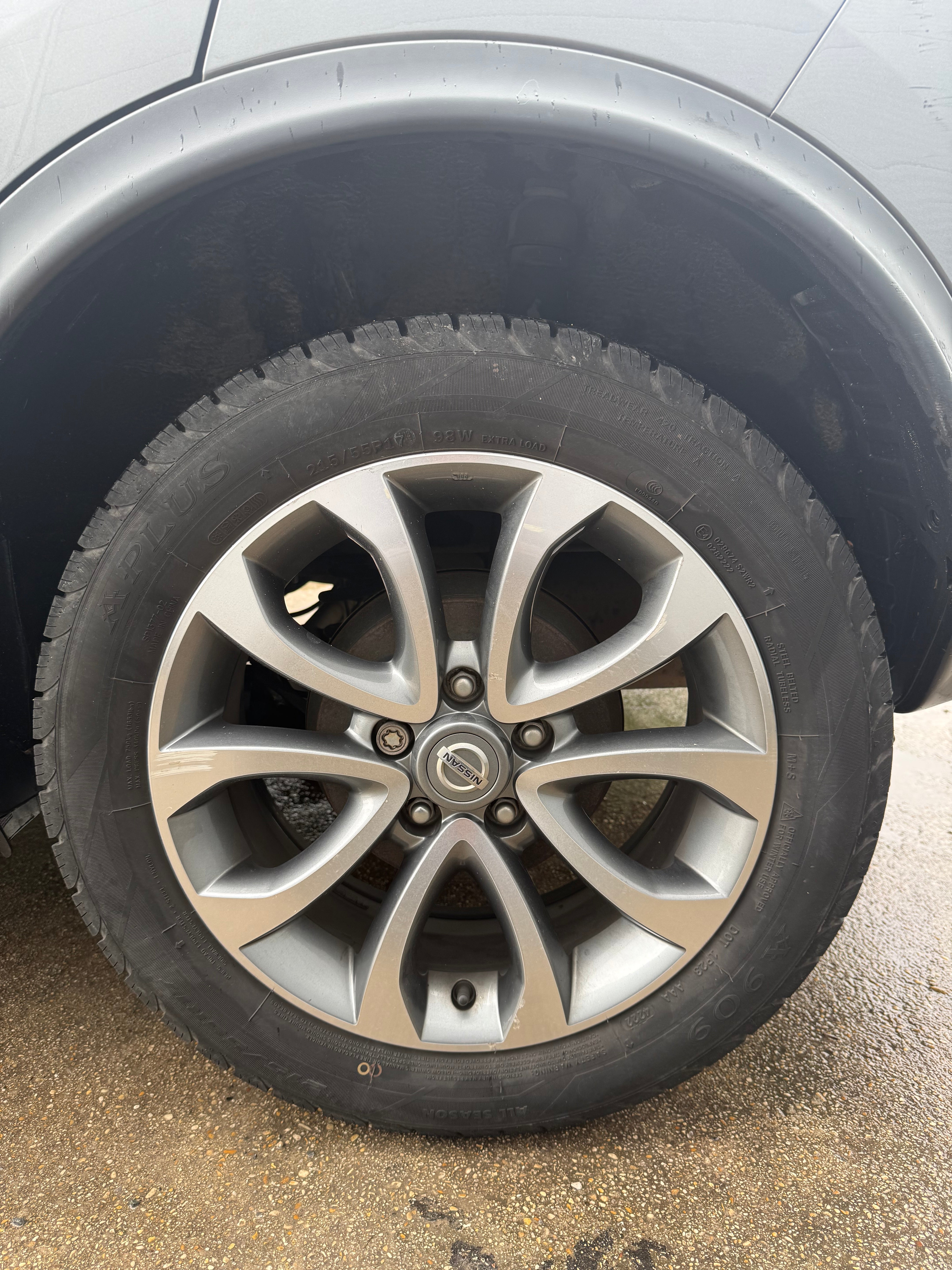 Nissan Juke 1.6 117cv TEKNA X-TRONIC BVA Nissan Juke 1.6 117cv TEKNA X-TRONIC BVA