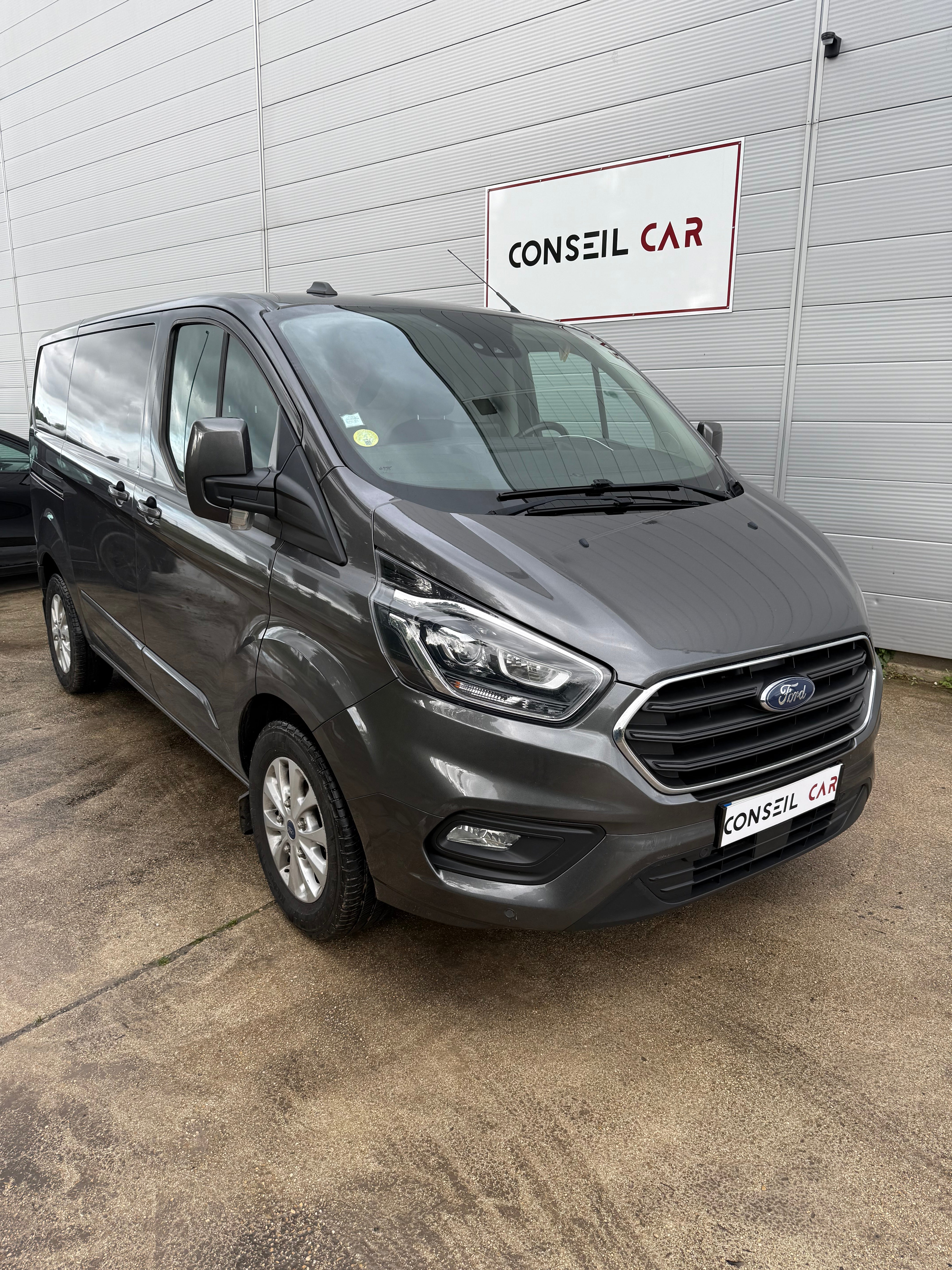 Ford Transit Custom Vu FOURGON 300 2.0 TDCI 170 L1H1 COURT Ford Transit Custom Vu FOURGON 300 2.0 TDCI 170 L1H1 COURT