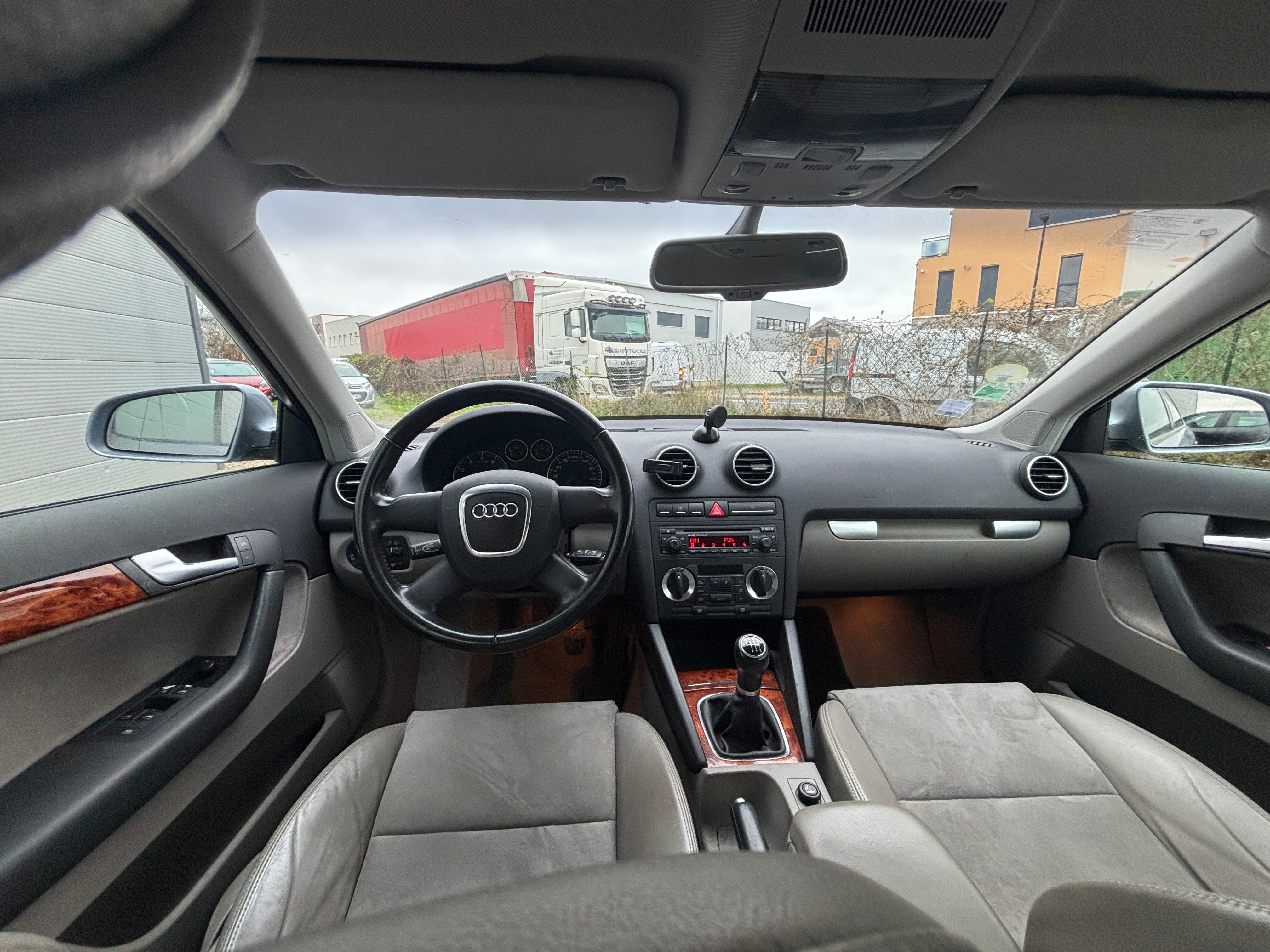 Audi A3 1.6 FSI 115CH Audi A3 1.6 FSI 115CH