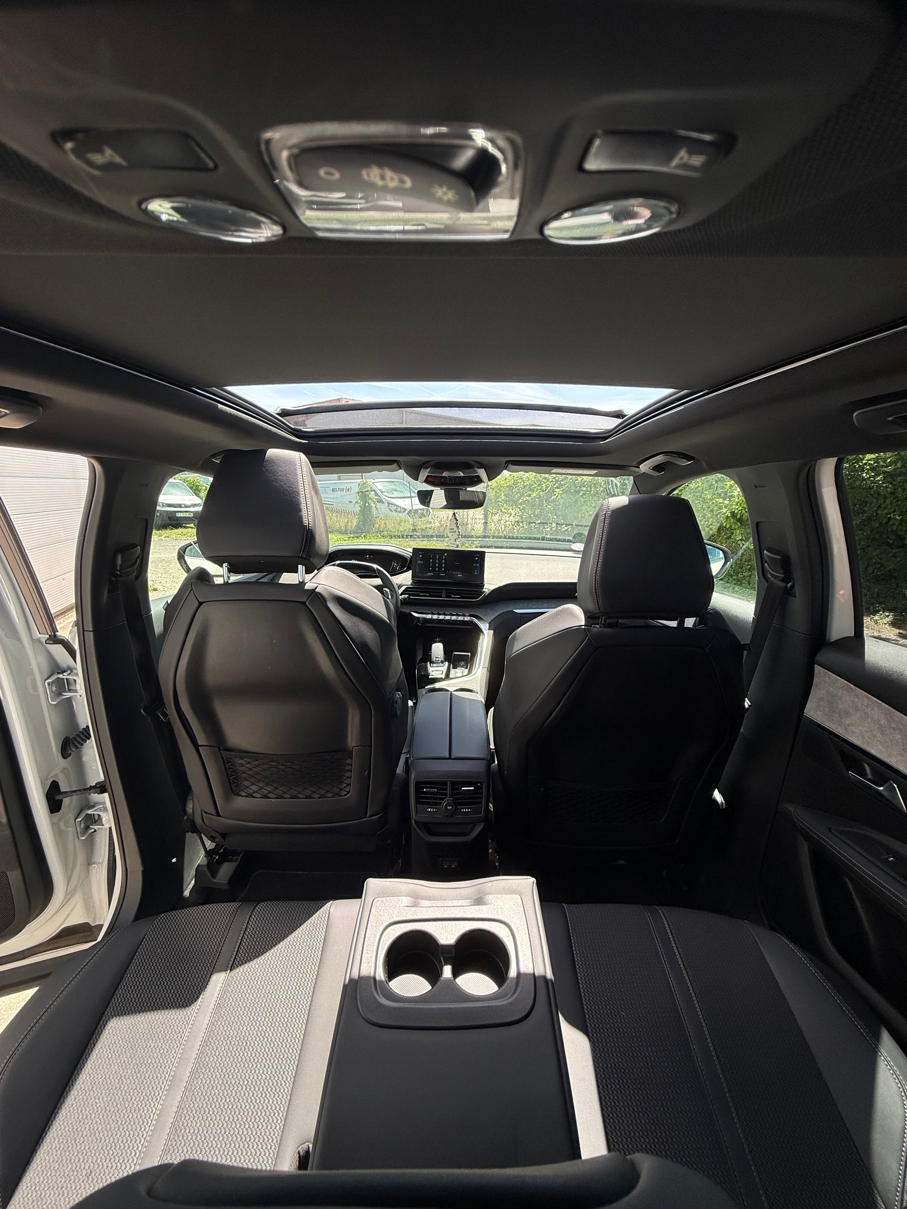Peugeot 3008 1.2 130CH GT EAT8 Peugeot 3008 1.2 130CH GT EAT8