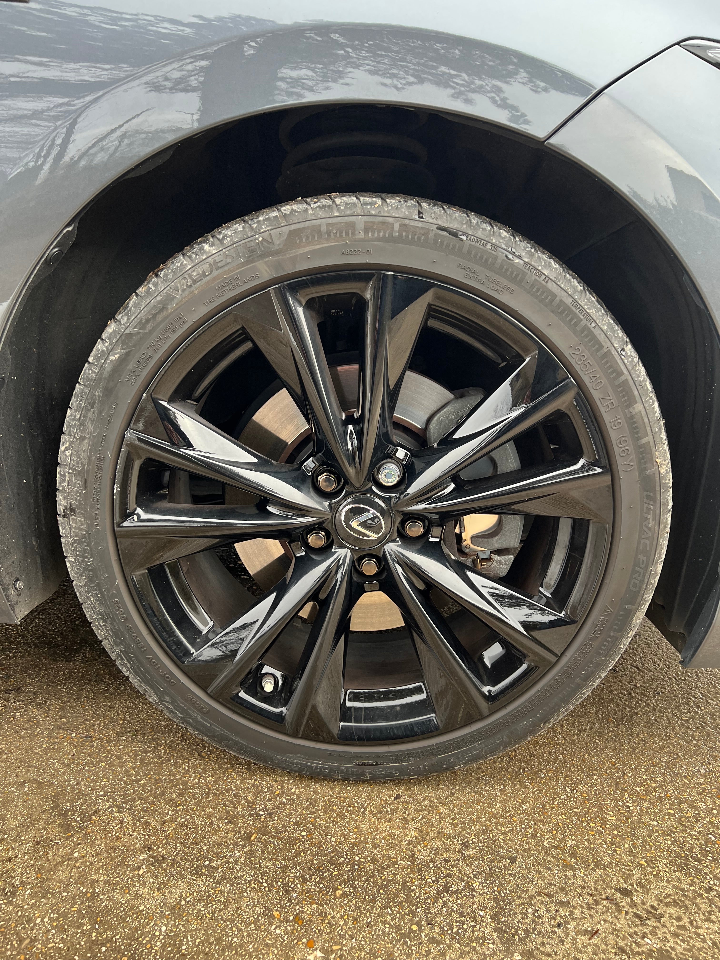 Lexus ES300H 178cv F-Sport Hybride non-rechargeable Lexus ES300H 178cv F-Sport Hybride non-rechargeable