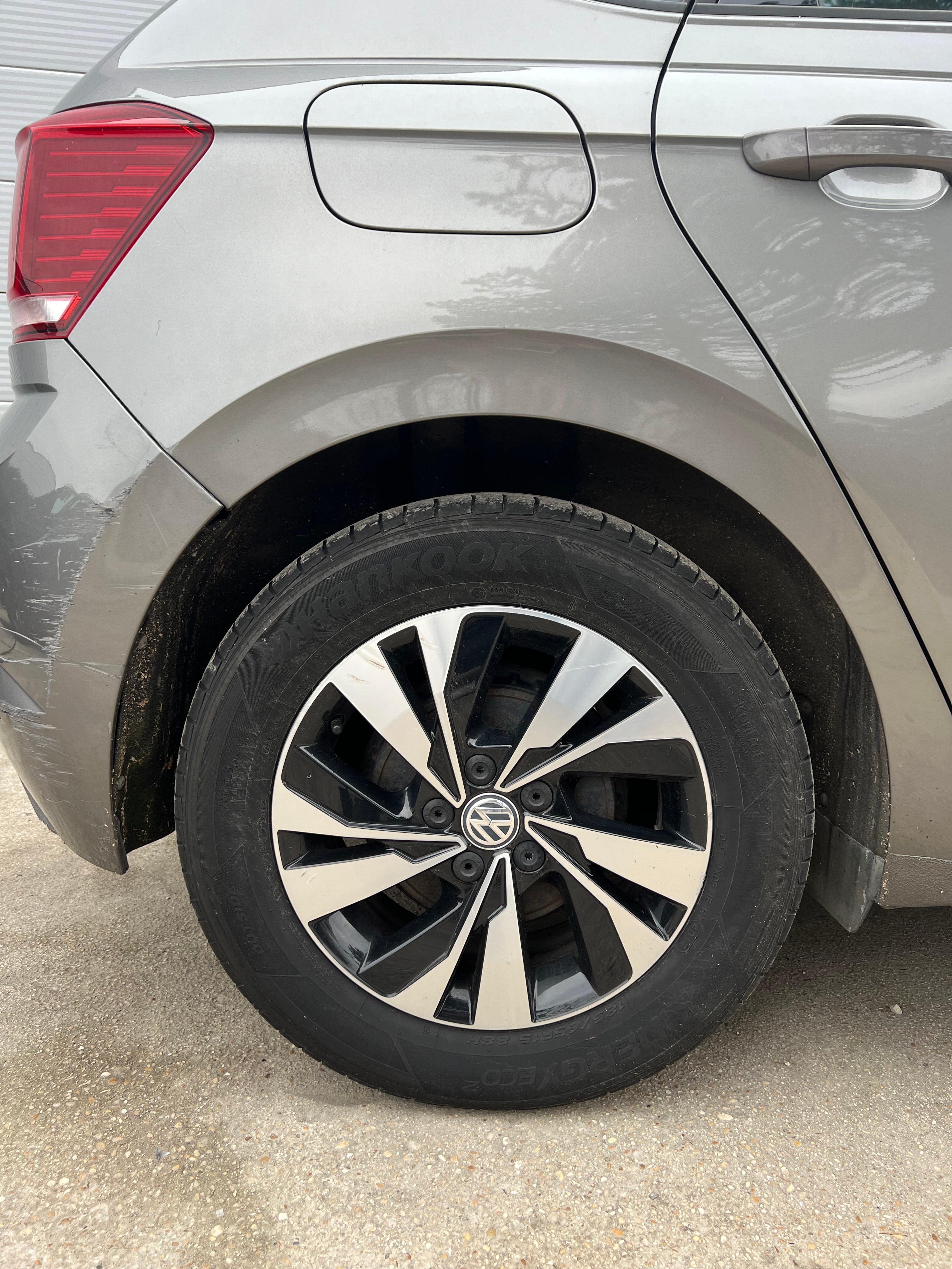 Volkswagen Polo VI 1.0 TSI 95cv Confort Line Volkswagen Polo VI 1.0 TSI 95cv Confort Line