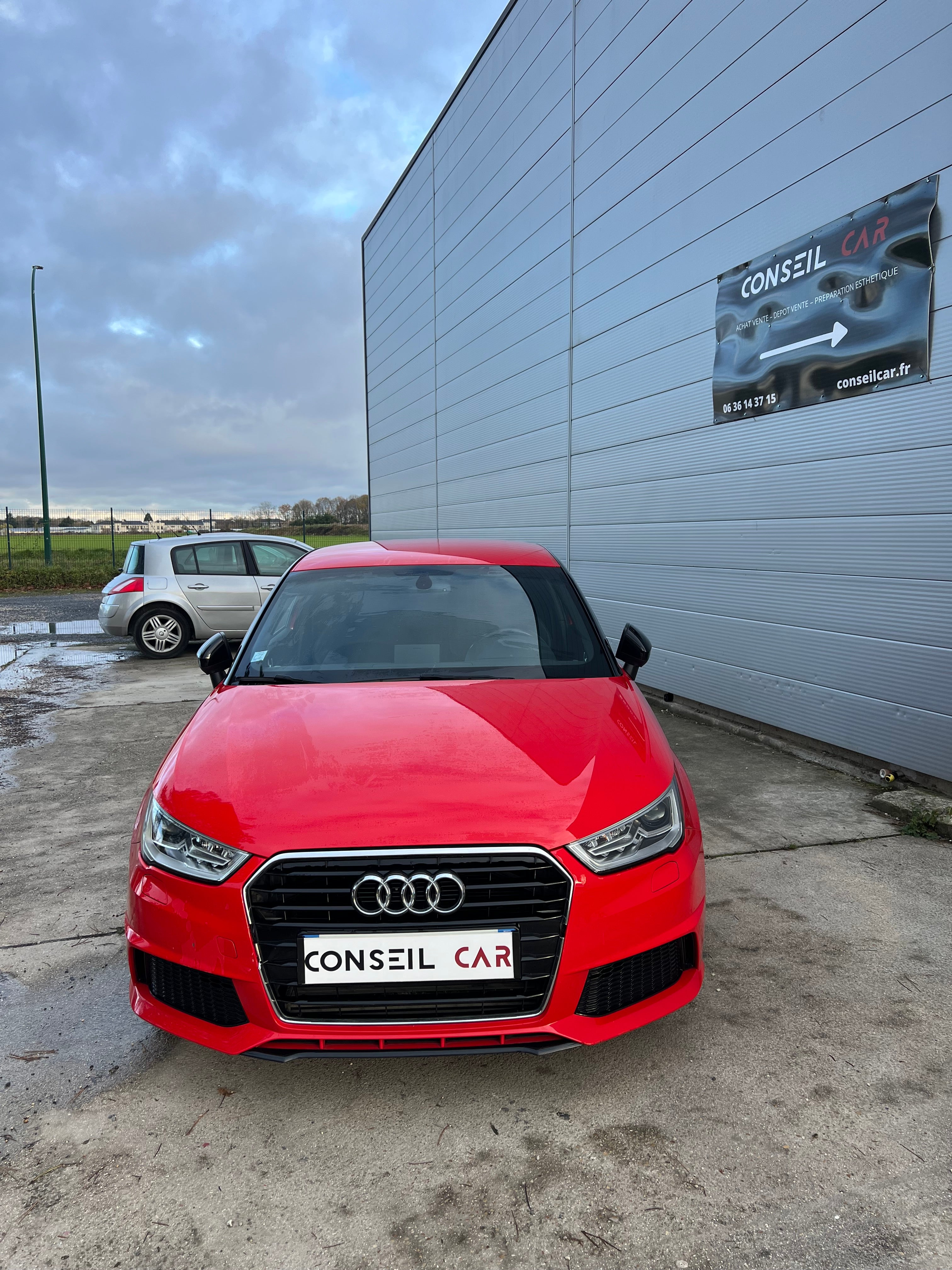 Audi A1 S-Line 1.8 TFSI 192 S-tronic Audi A1 S-Line 1.8 TFSI 192 S-tronic