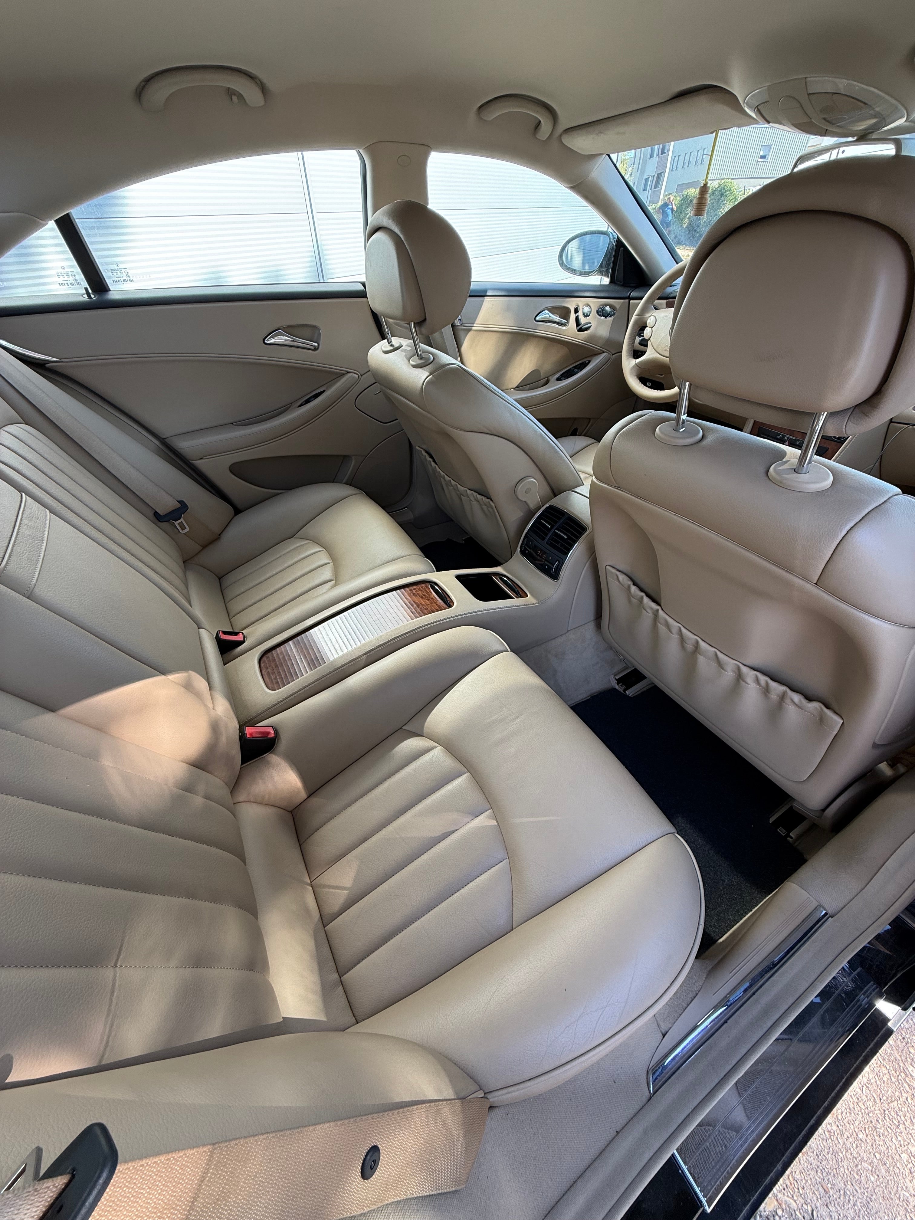 Mercedes Classe CLS 3.0 V6 320 CDI 225CH 7G-DCT Mercedes Classe CLS 3.0 V6 320 CDI 225CH 7G-DCT