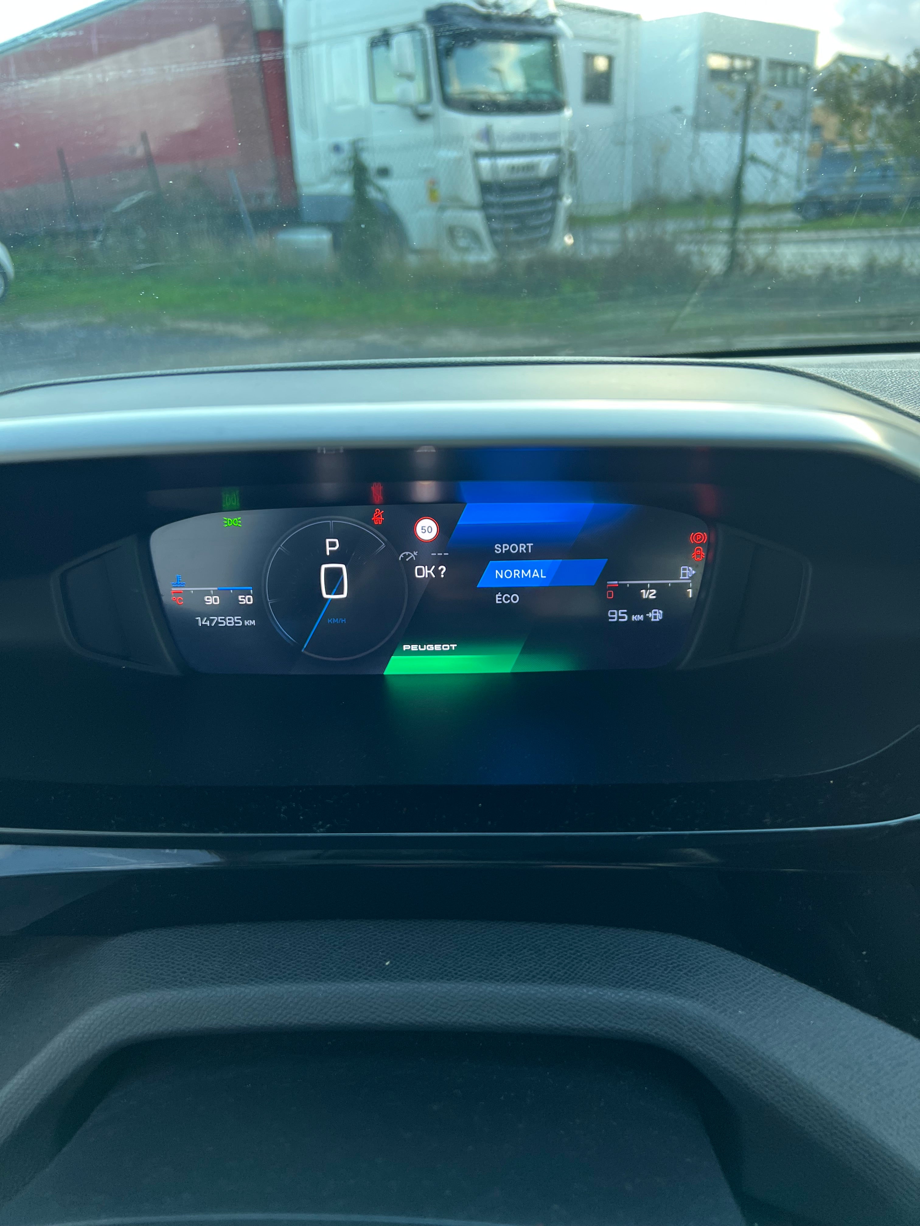 Peugeot 308 SW 1.5 BHDI 130ch EAT8 Peugeot 308 SW 1.5 BHDI 130ch EAT8