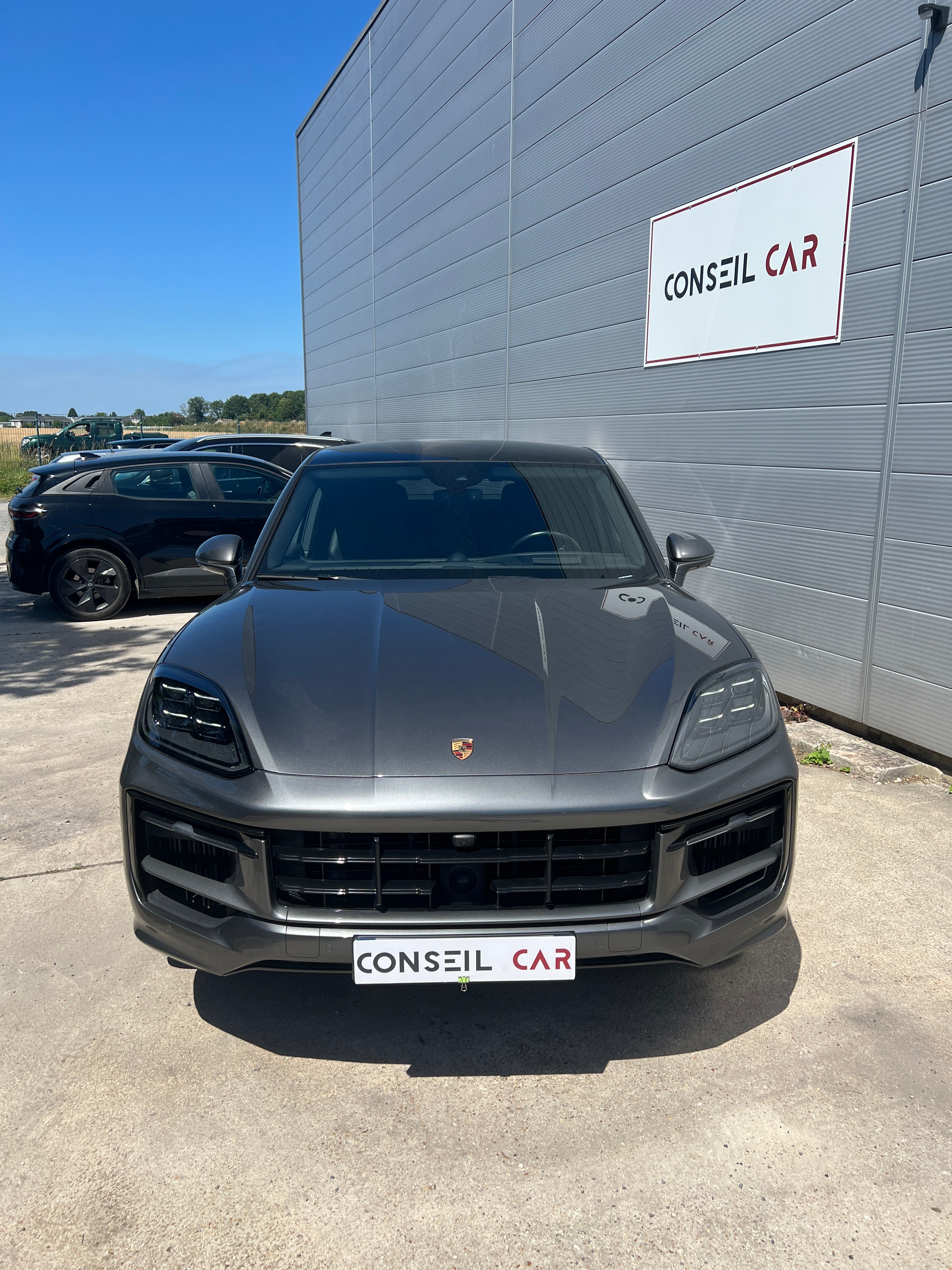 Porsche Cayenne 3.0 E-HYBRID 470H 305 PHEV 25.9KWH BVA Porsche Cayenne 3.0 E-HYBRID 470H 305 PHEV 25.9KWH BVA