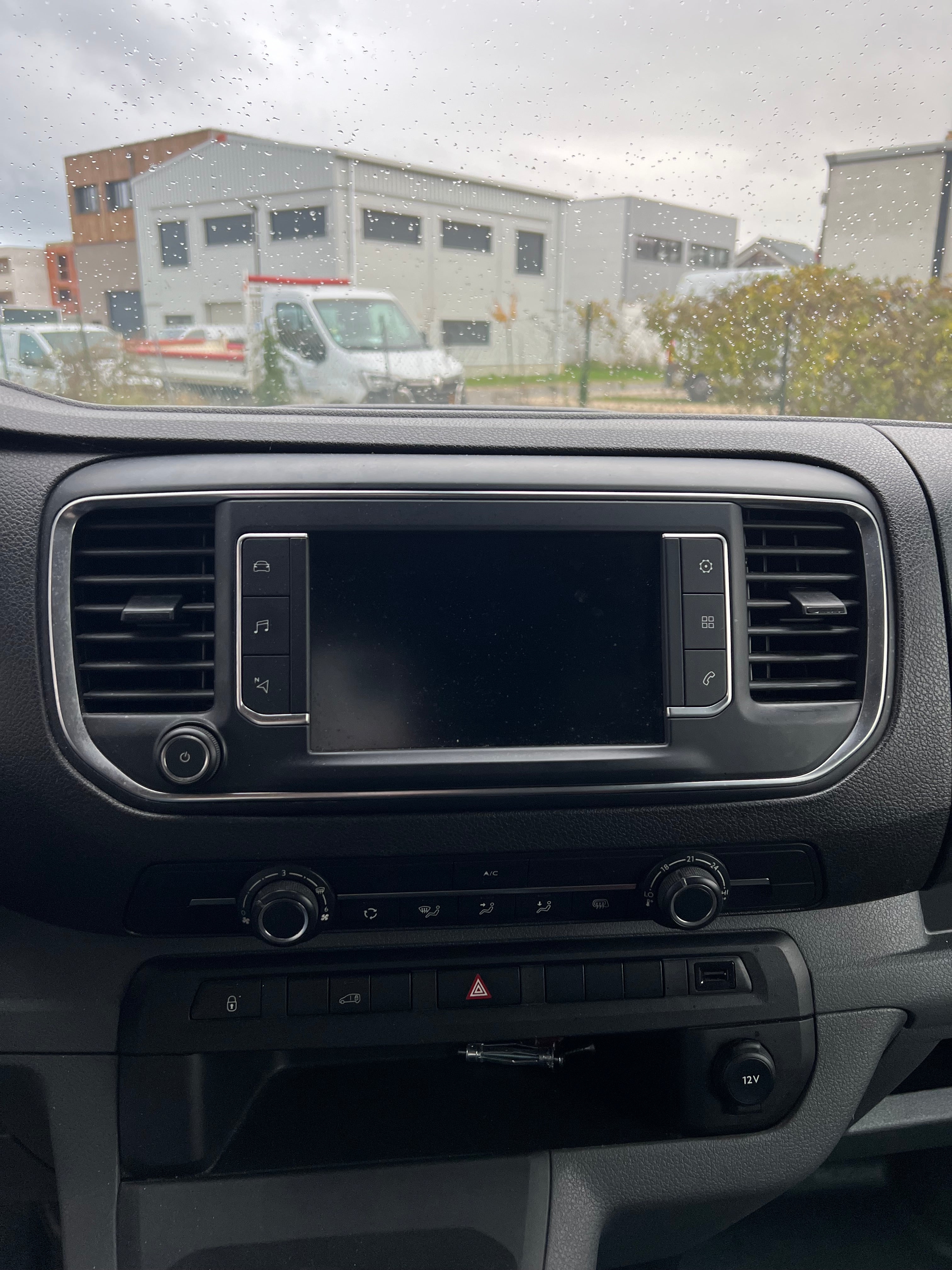 Citroën Jumpy III VUL M 1.5 BlueHDi Fourgon moyen 102 cv Citroën Jumpy III VUL M 1.5 BlueHDi Fourgon moyen 102 cv