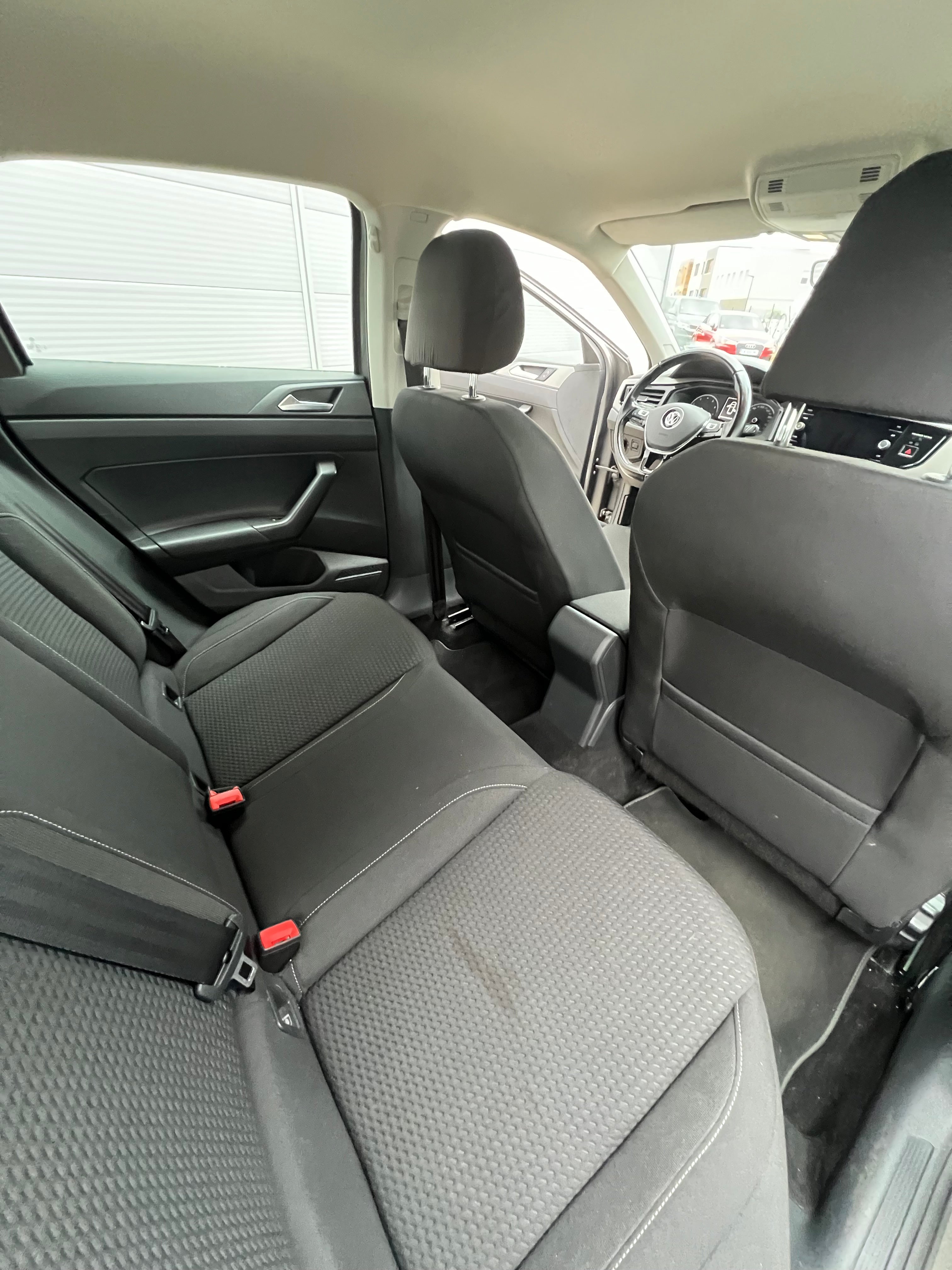 Volkswagen Polo VI 1.0 TSI 95cv Confort Line Volkswagen Polo VI 1.0 TSI 95cv Confort Line