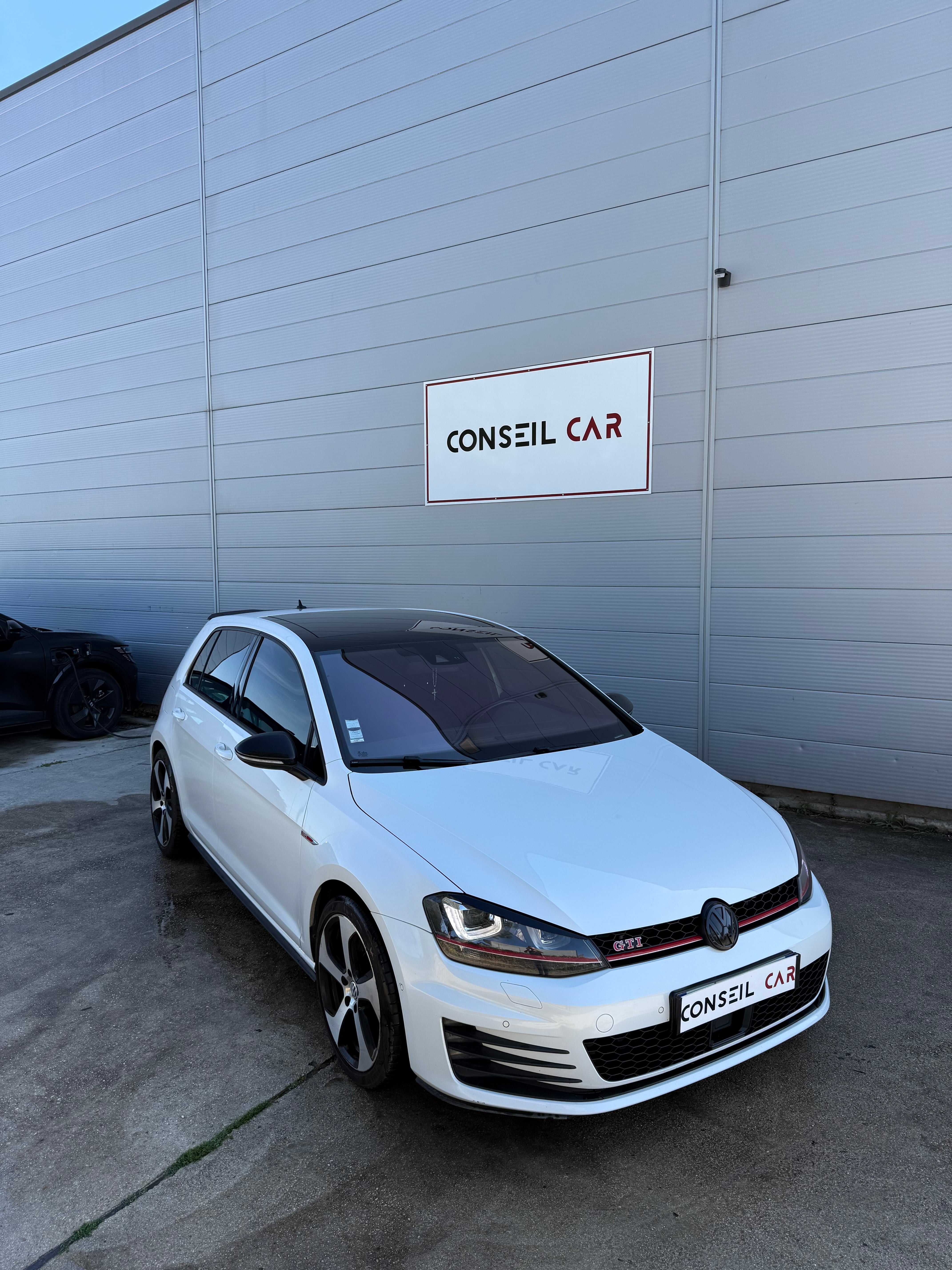 Volkswagen Golf 7 GTI 2.0 TSI DSG6 230ch Performance Volkswagen Golf 7 GTI 2.0 TSI DSG6 230ch Performance