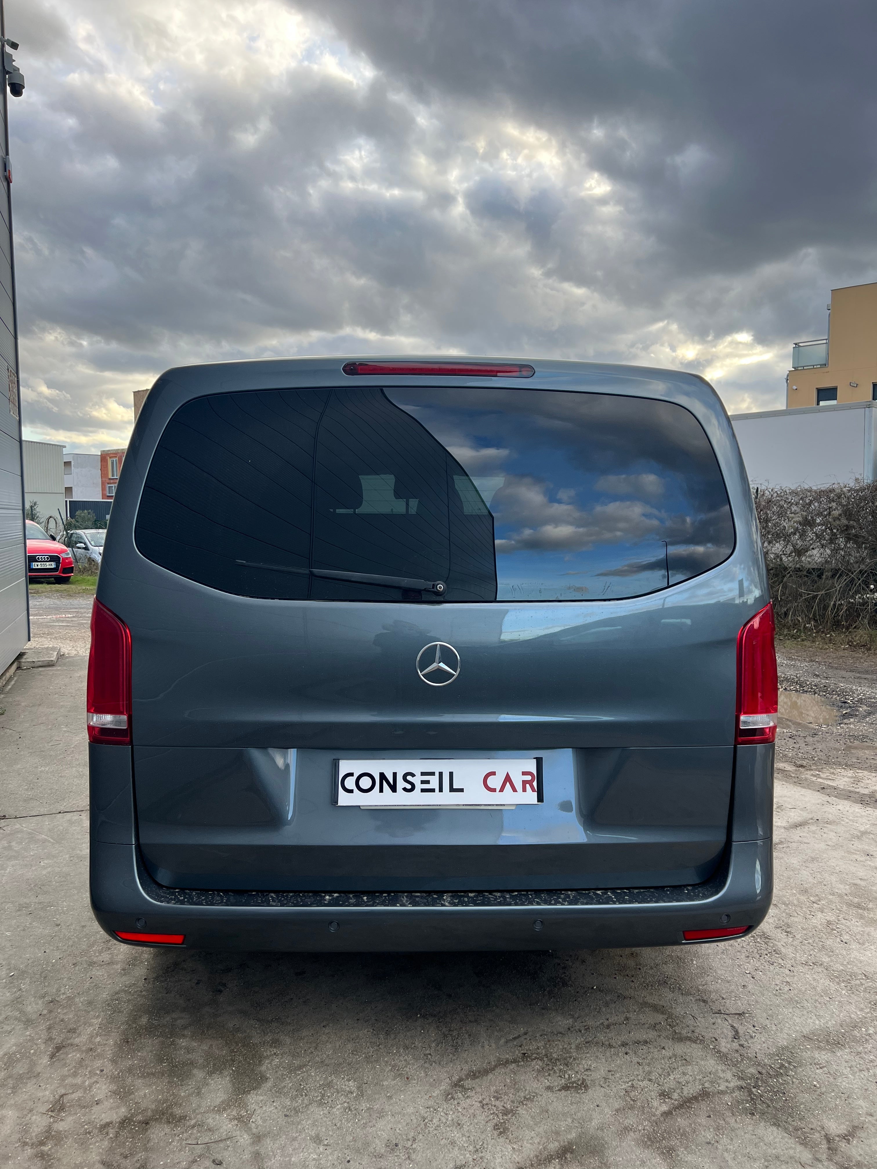 Mercedes Benz VITO Fourgon 116 2.1 CDI 163 cv Mercedes Benz VITO Fourgon 116 2.1 CDI 163 cv