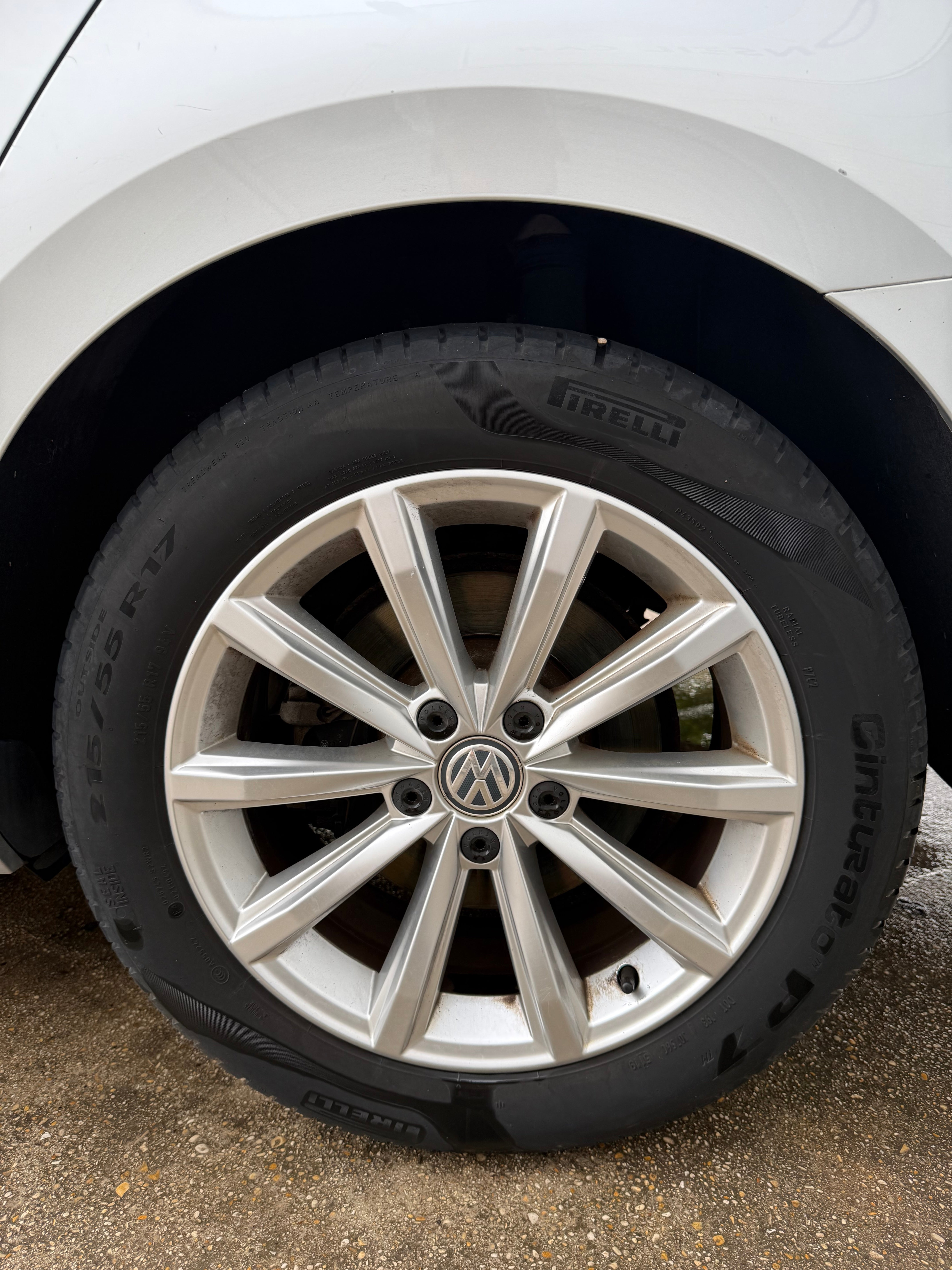 Volkswagen Passat 2.0 TDI Bluemotion 150CH Volkswagen Passat 2.0 TDI Bluemotion 150CH