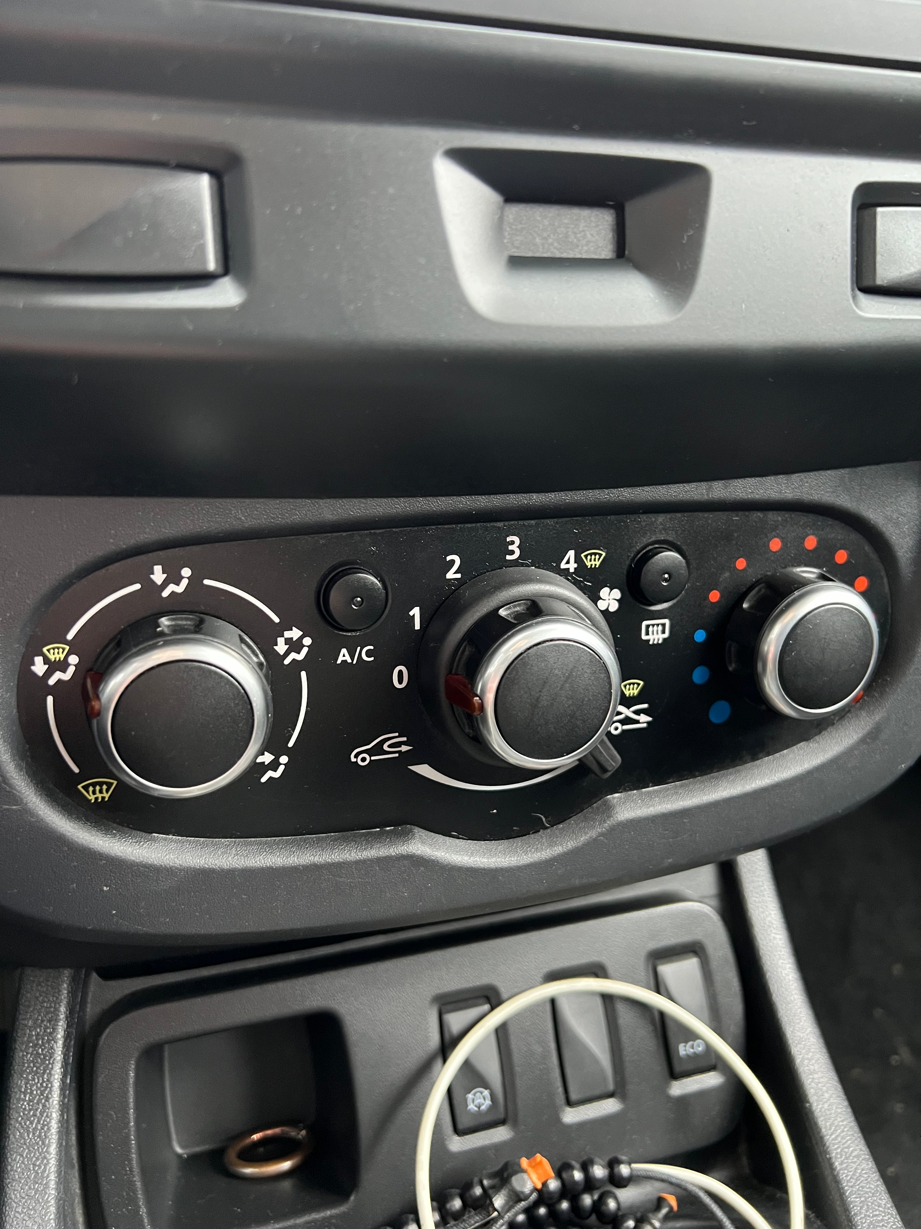 Dacia Duster Phase 2 SUV 1.5 DCI eco2 4x2 Dacia Duster Phase 2 SUV 1.5 DCI eco2 4x2