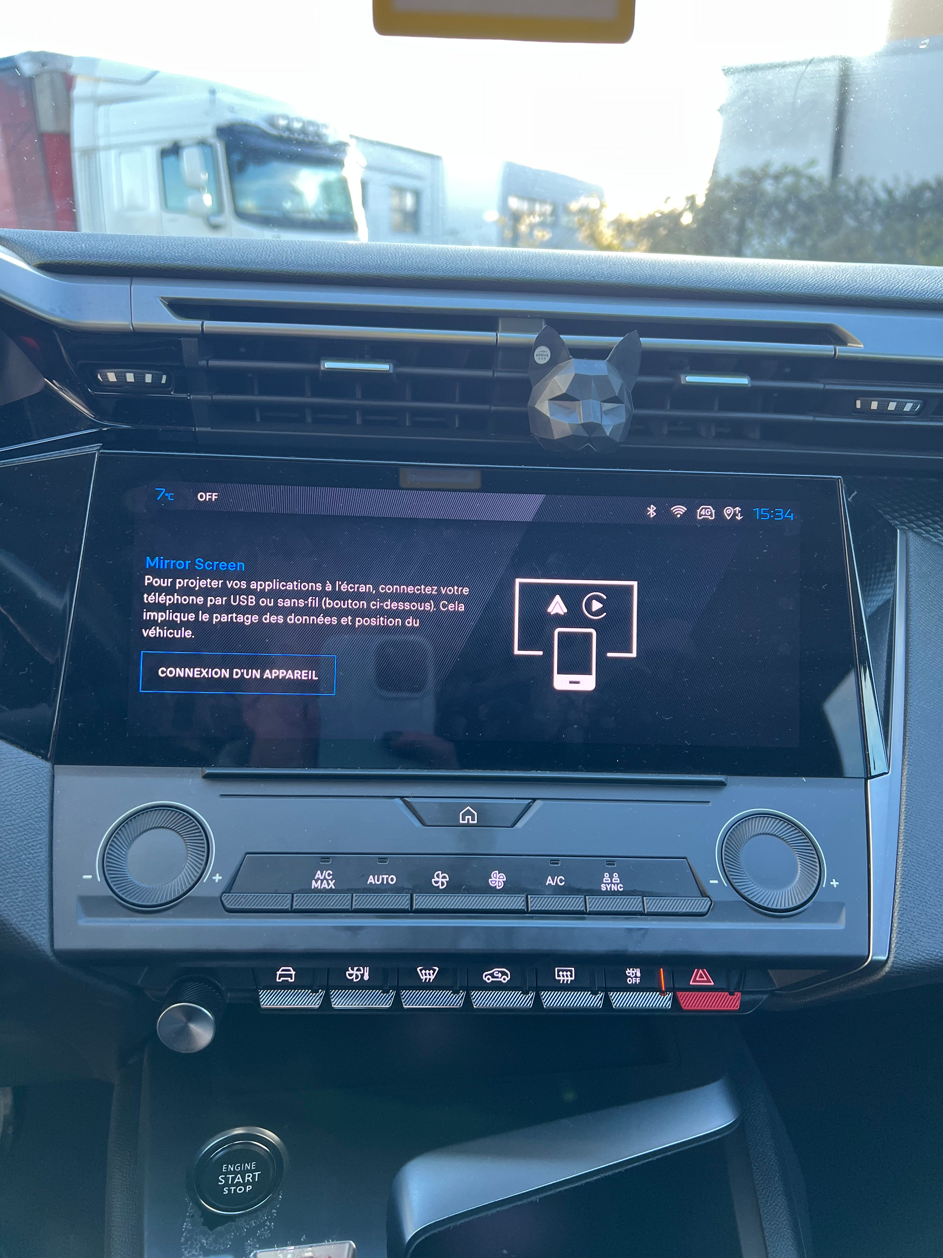 Peugeot 308 SW 1.5 BHDI 130ch EAT8 Peugeot 308 SW 1.5 BHDI 130ch EAT8