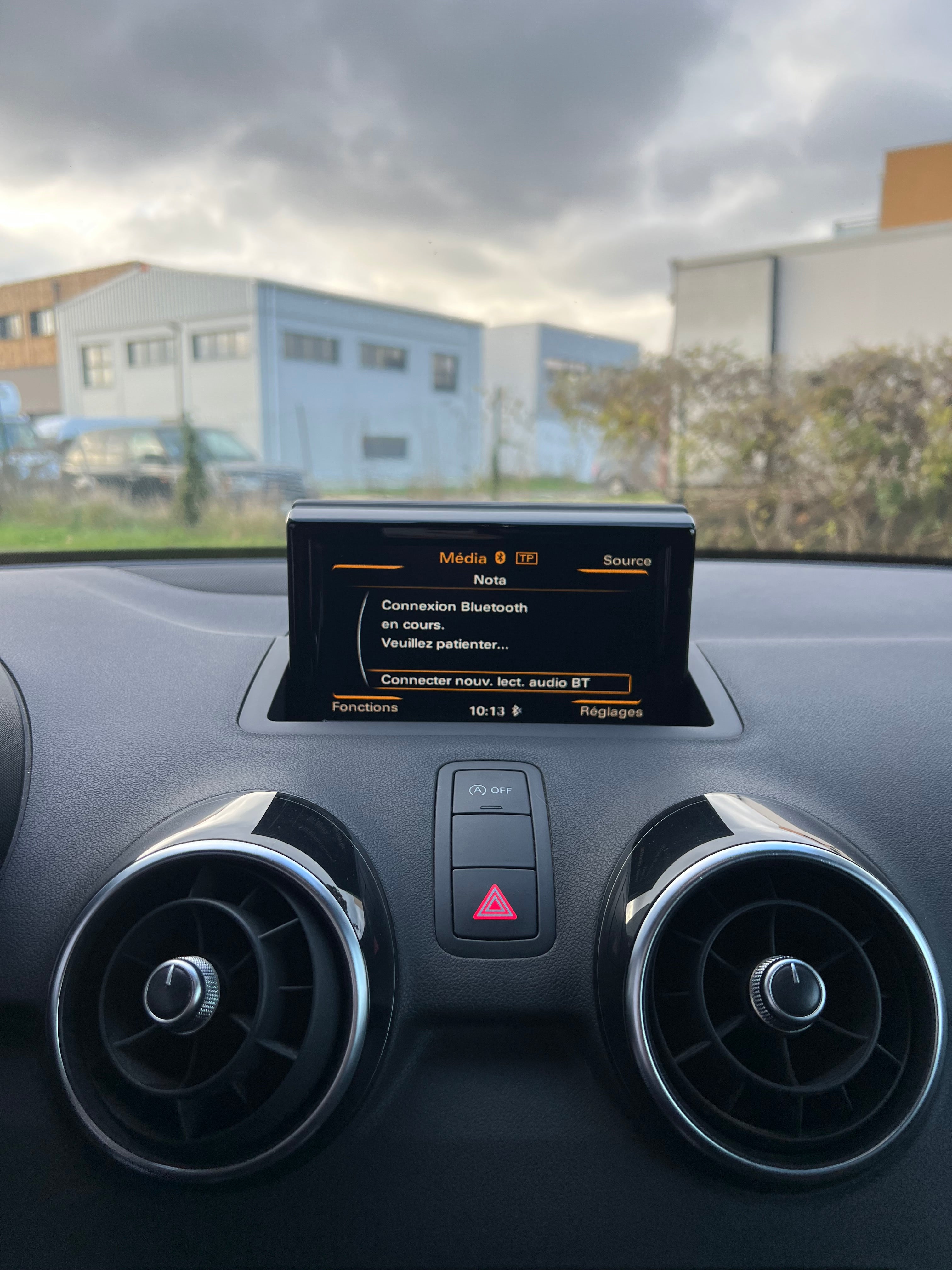 Audi A1 S-Line 1.8 TFSI 192 S-tronic Audi A1 S-Line 1.8 TFSI 192 S-tronic