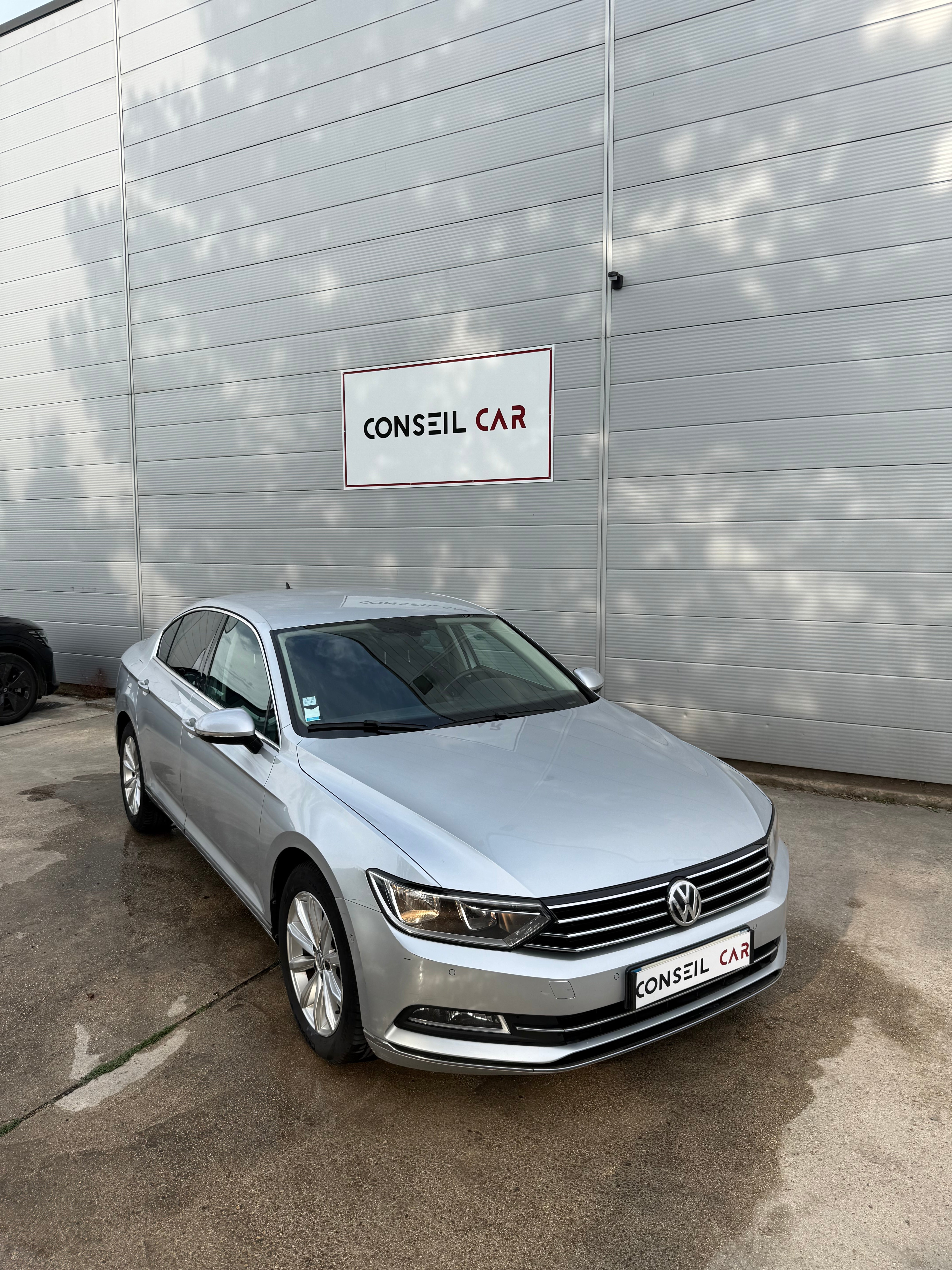 Volkswagen Passat 2.0 TDI Bluemotion 150CH Volkswagen Passat 2.0 TDI Bluemotion 150CH