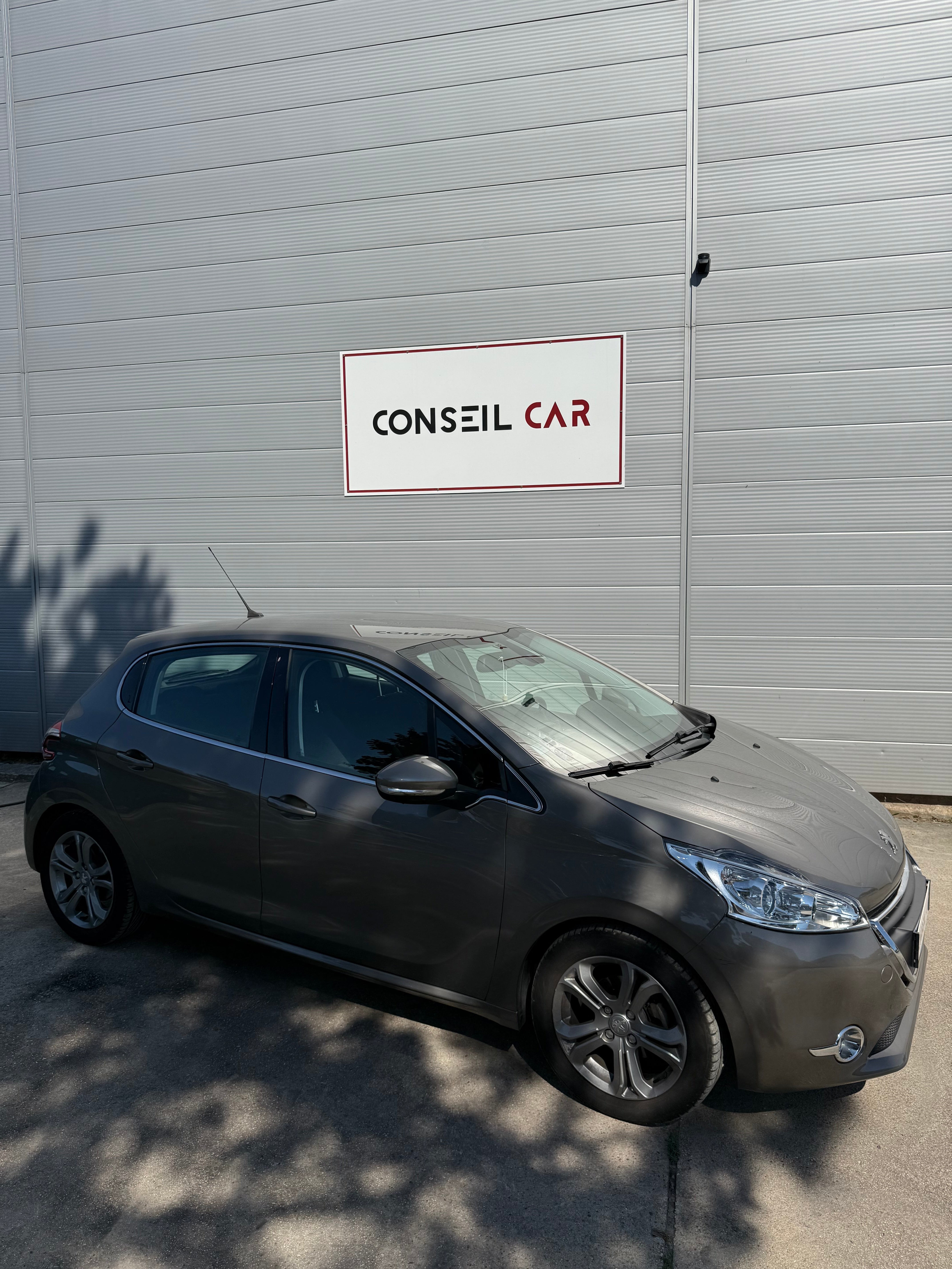 Peugeot 208 1.6VTi 120 Allure Peugeot 208 1.6VTi 120 Allure