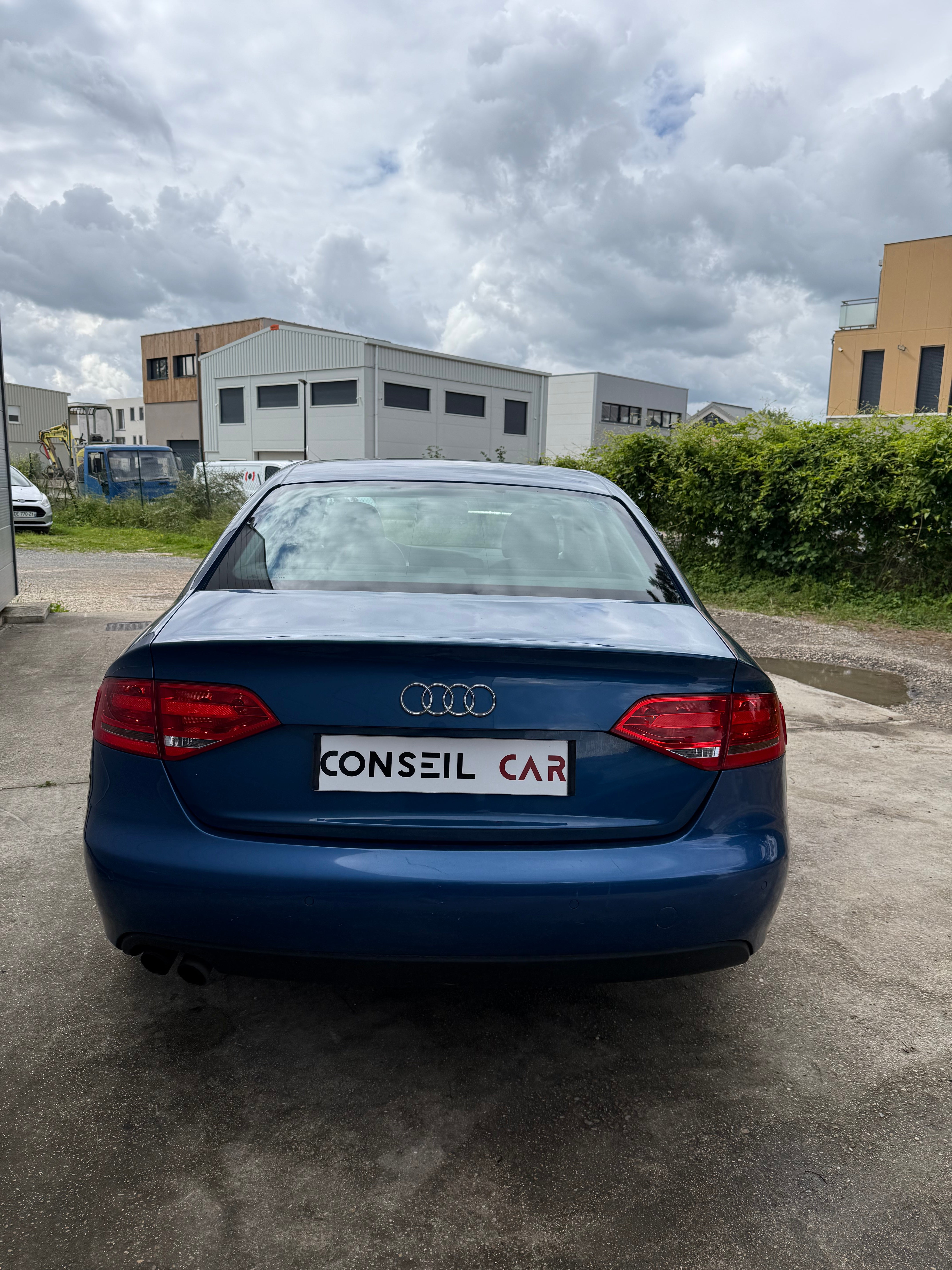 Audi A4 1.8 TFSI 160cv AMBIENTE Audi A4 1.8 TFSI 160cv AMBIENTE