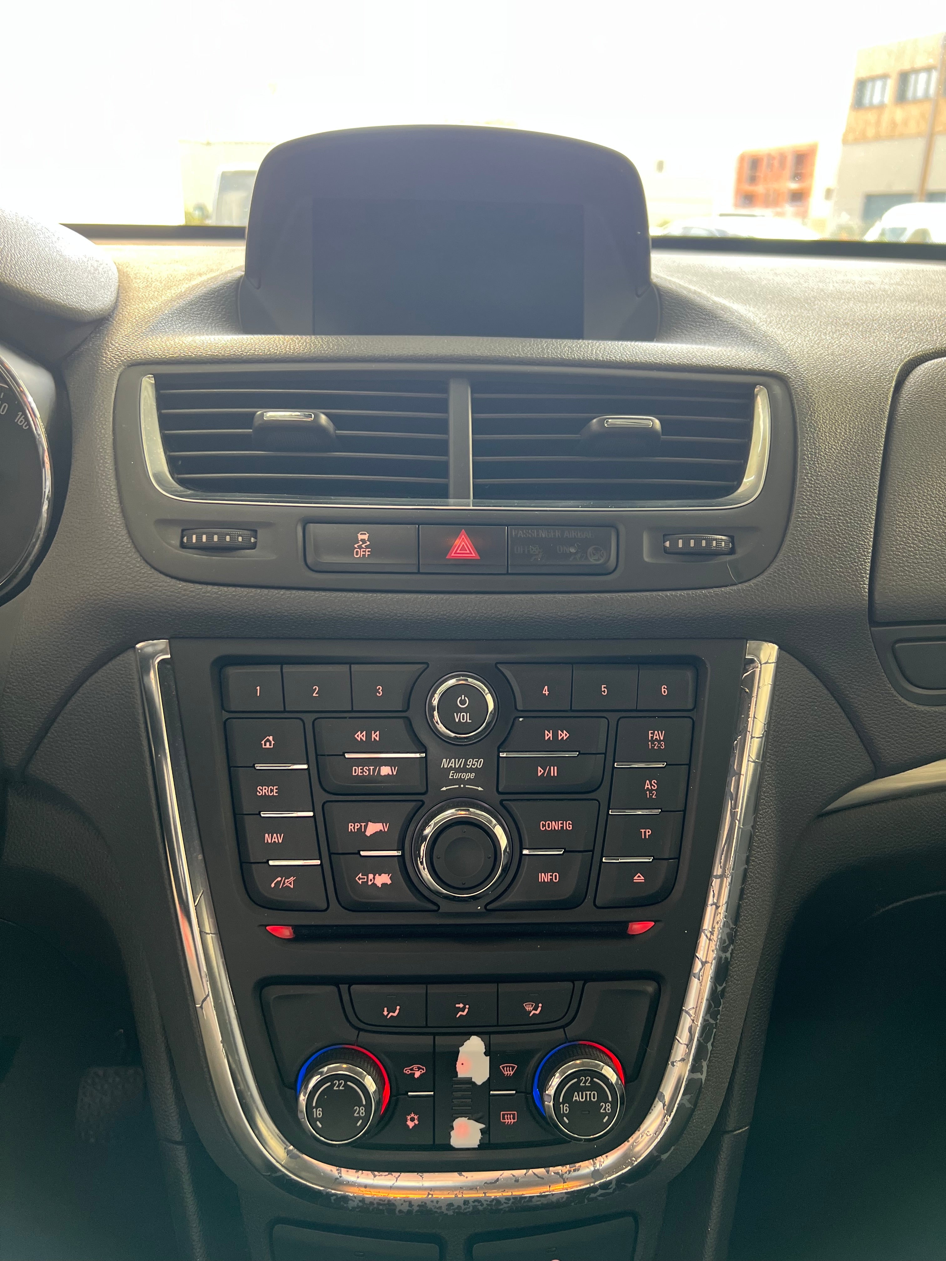 Opel Mokka 1.6 CDTI 4x2 136cv Opel Mokka 1.6 CDTI 4x2 136cv