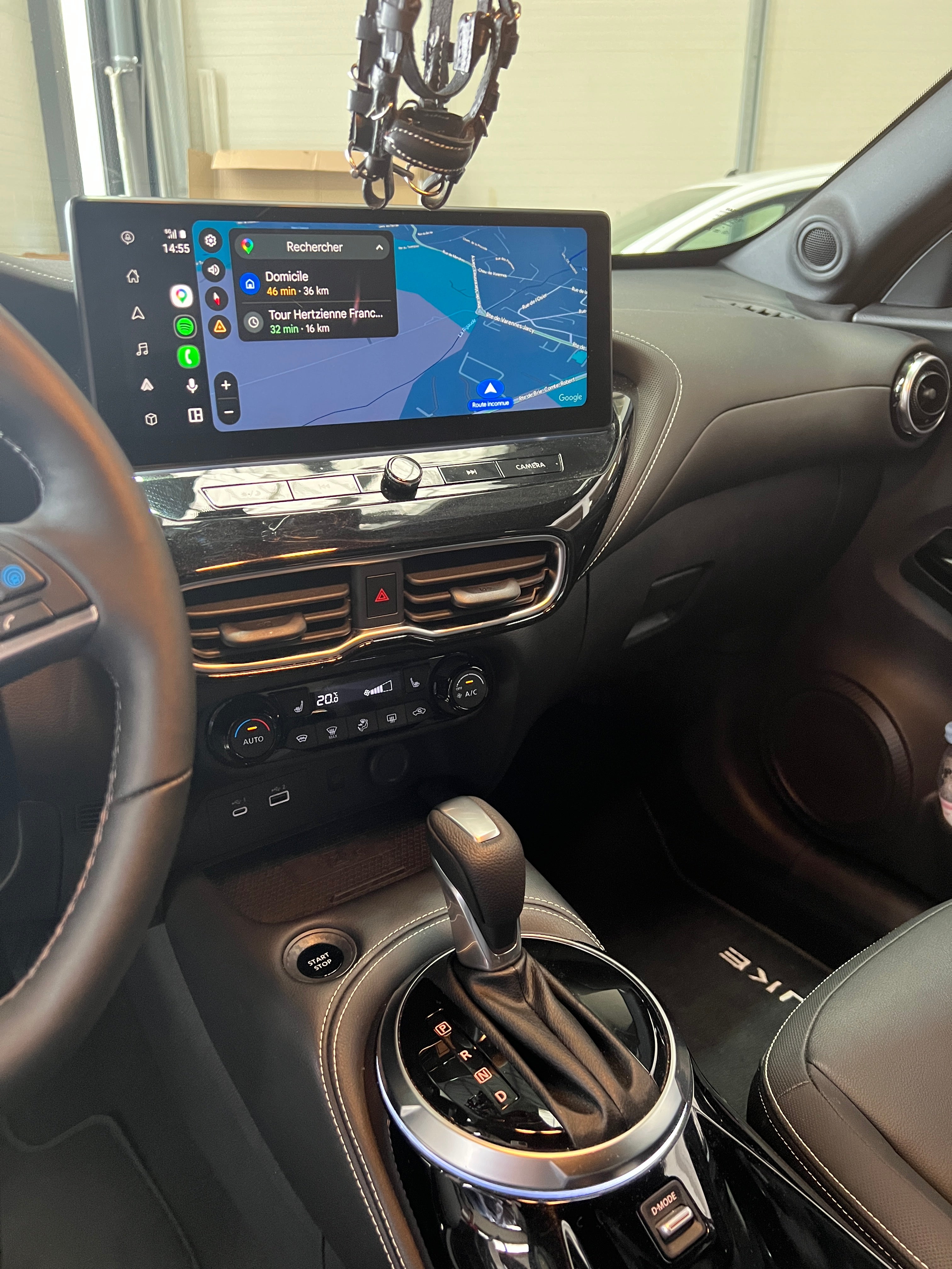 Nissan Juke Hybrid 143cv Nissan Juke Hybrid 143cv