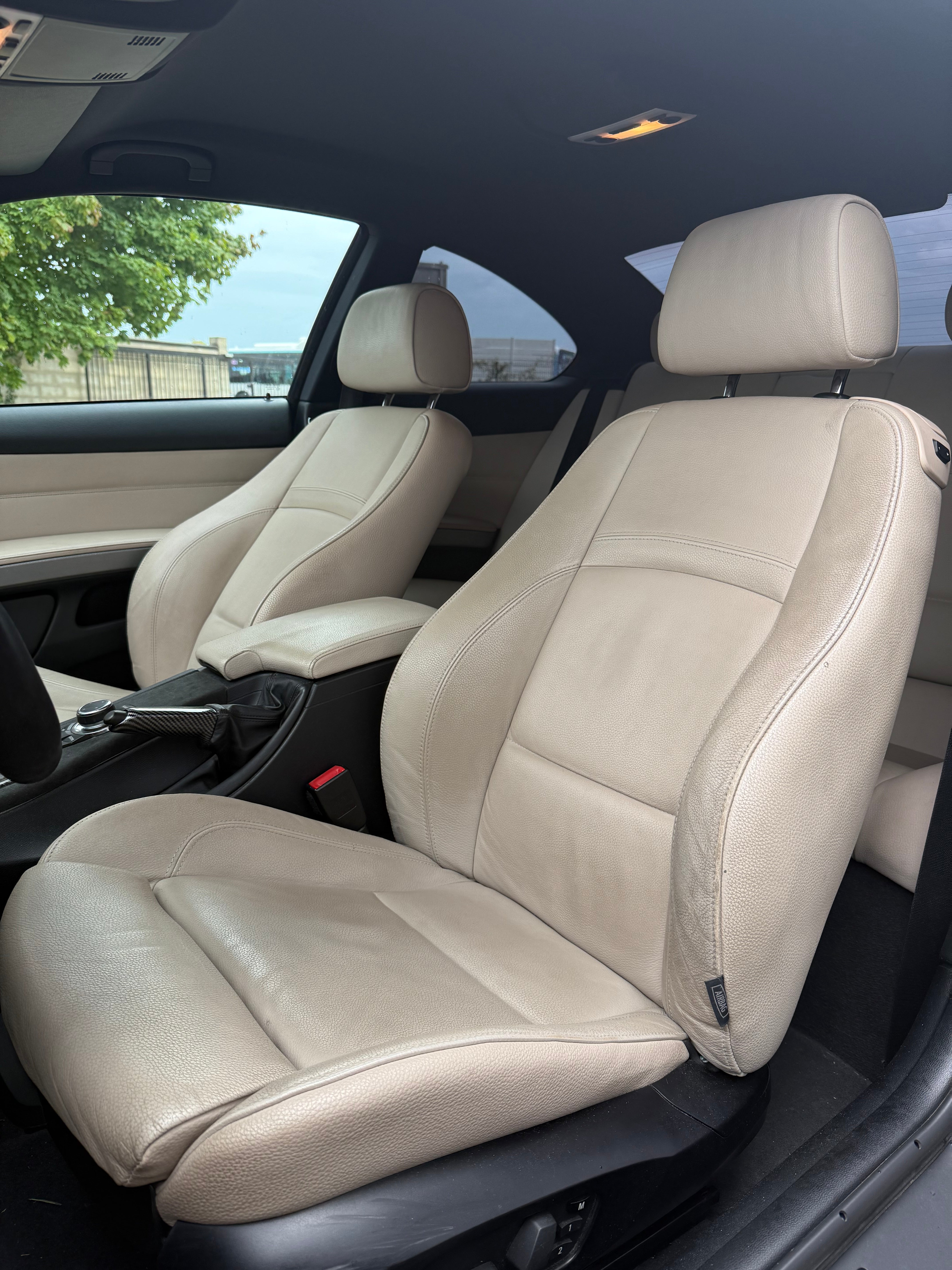 Bmw Serie 3 E93 330D 3.0D 245CH Bmw Serie 3 E93 330D 3.0D 245CH