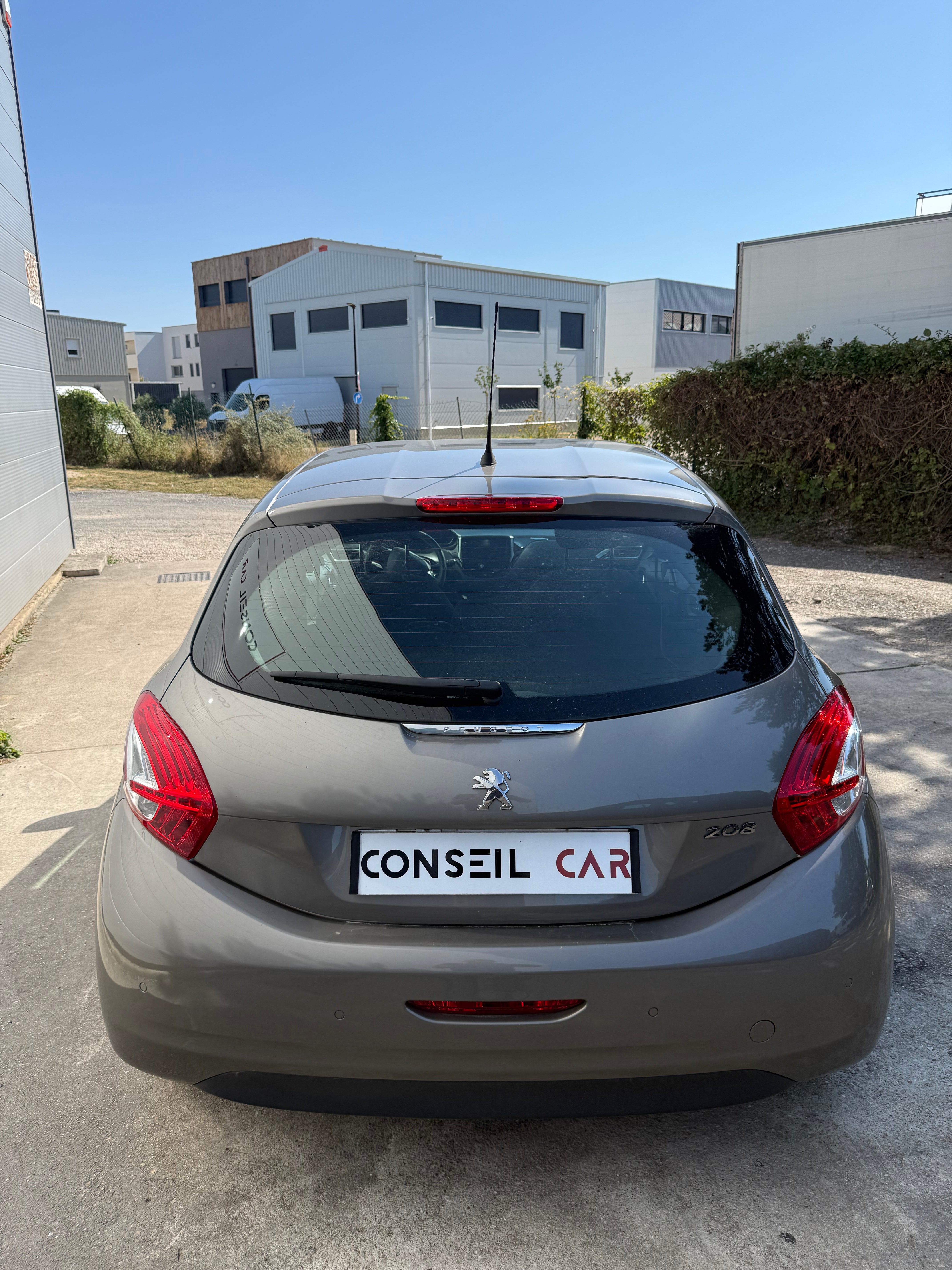 Peugeot 208 1.6VTi 120 Allure Peugeot 208 1.6VTi 120 Allure