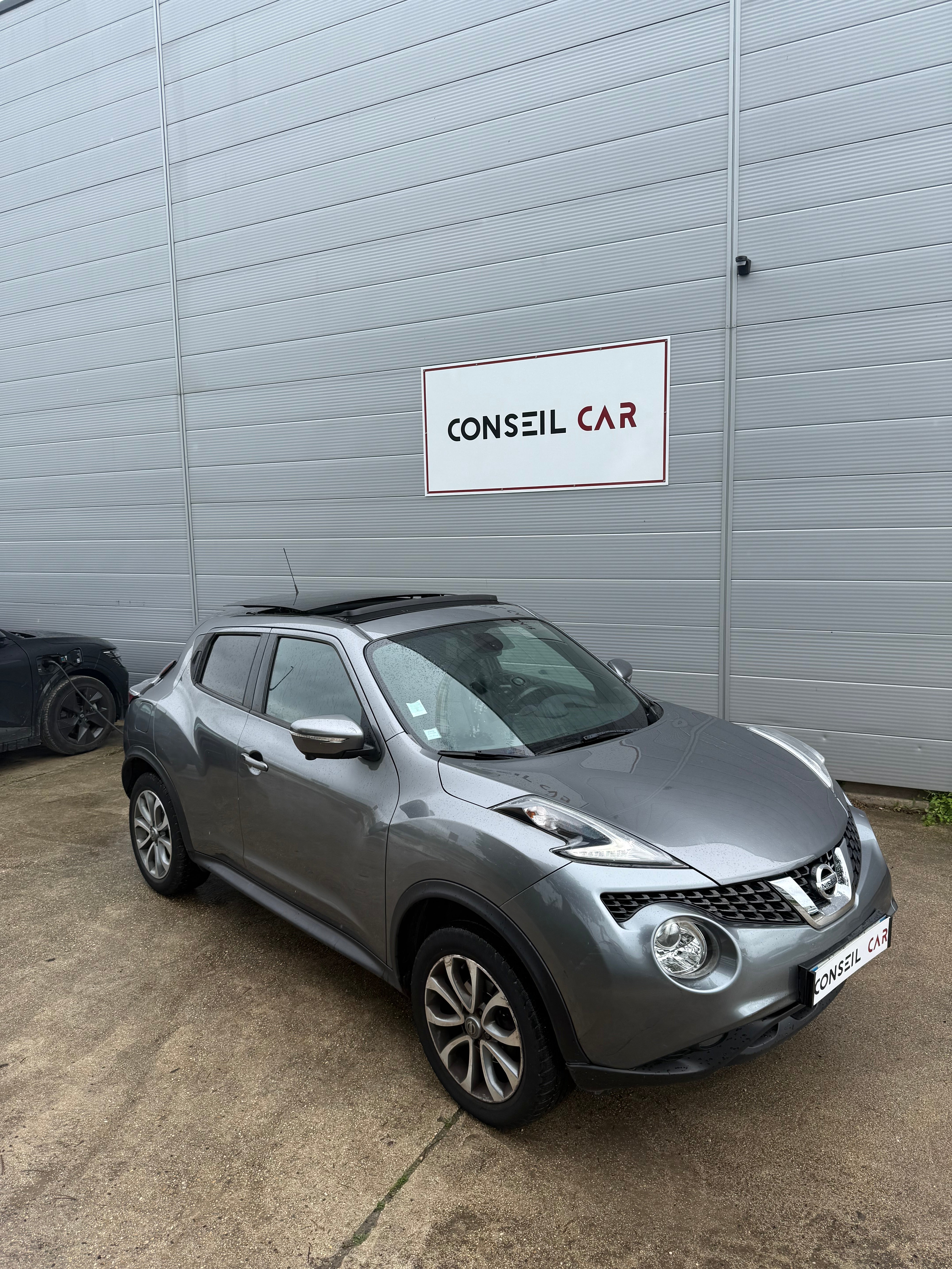 Nissan Juke 1.6 117cv TEKNA X-TRONIC BVA Nissan Juke 1.6 117cv TEKNA X-TRONIC BVA