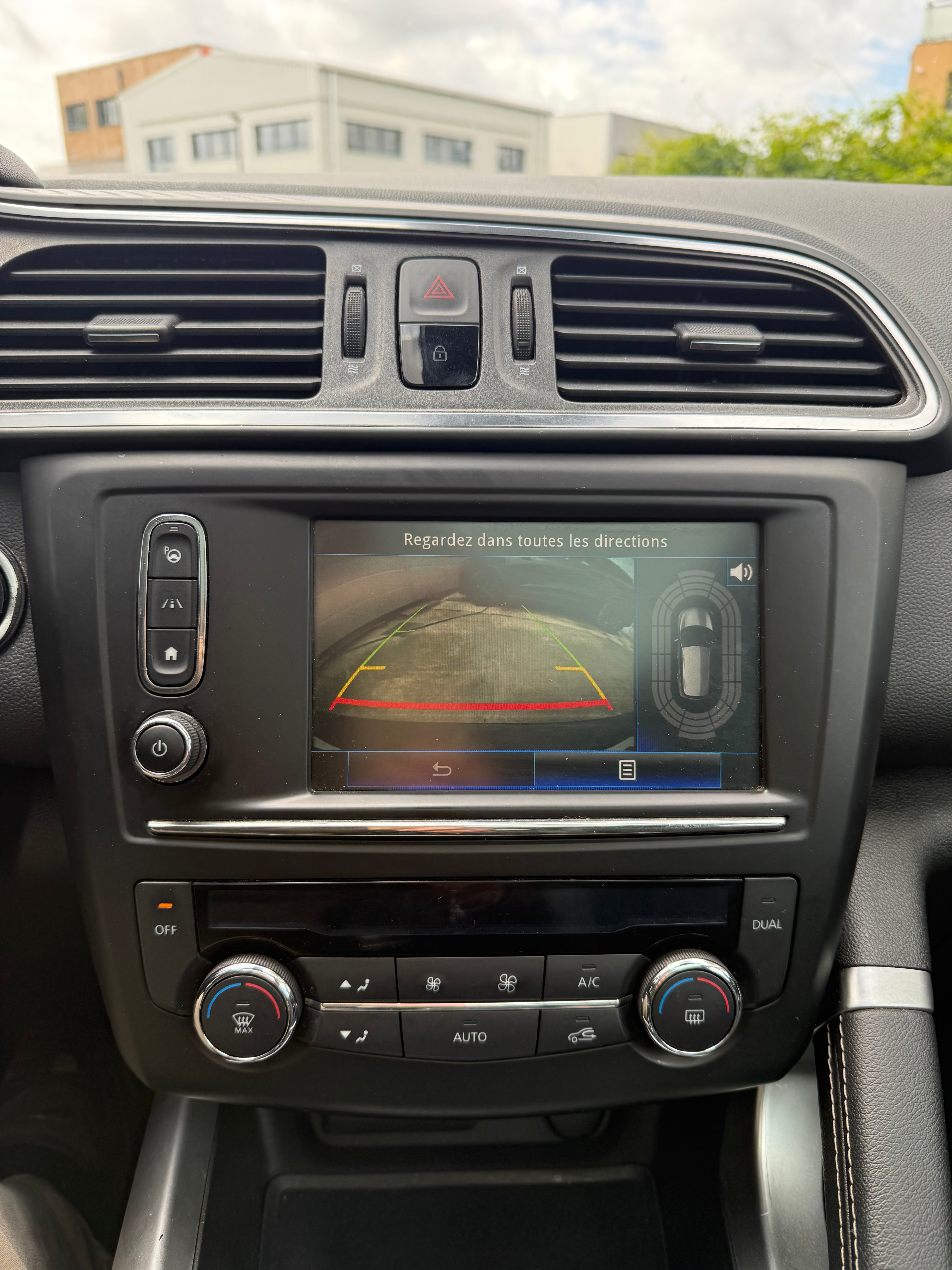 Renault Kadjar 1.2 TCE 130cv ENERGY INTENS Renault Kadjar 1.2 TCE 130cv ENERGY INTENS