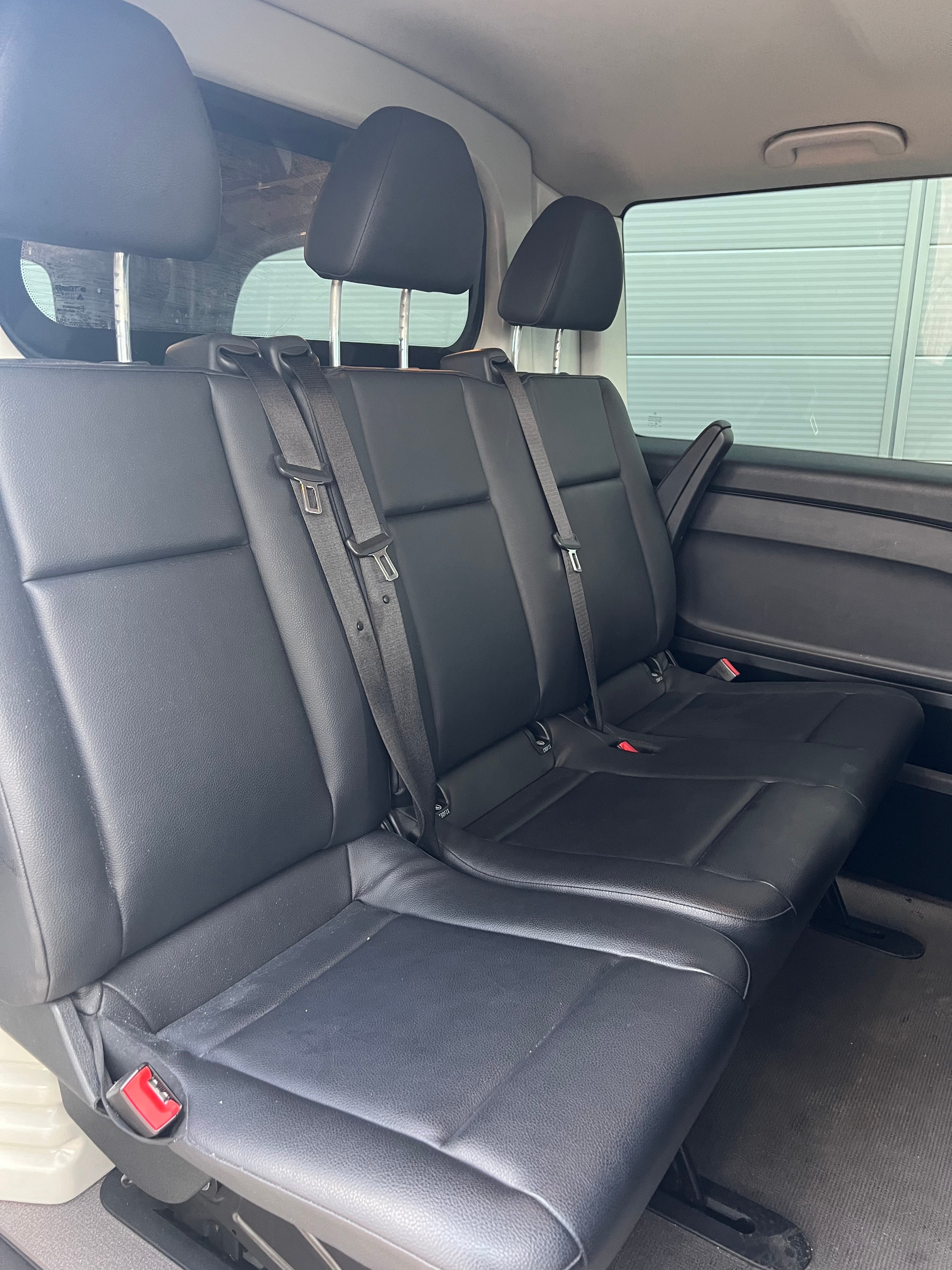 Mercedes Benz VITO Fourgon 116 2.1 CDI 163 cv Mercedes Benz VITO Fourgon 116 2.1 CDI 163 cv