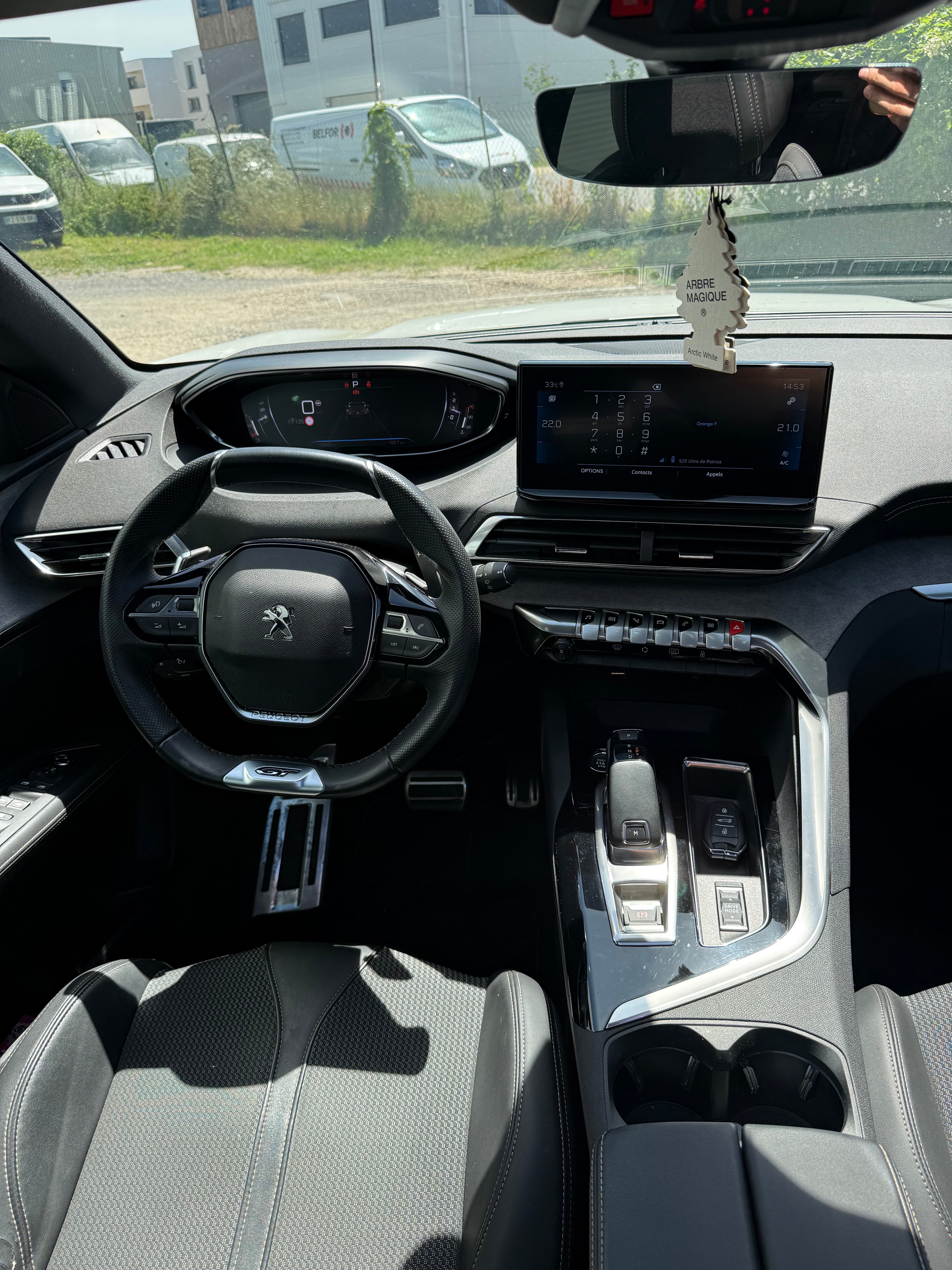Peugeot 3008 1.2 130CH GT EAT8 Peugeot 3008 1.2 130CH GT EAT8