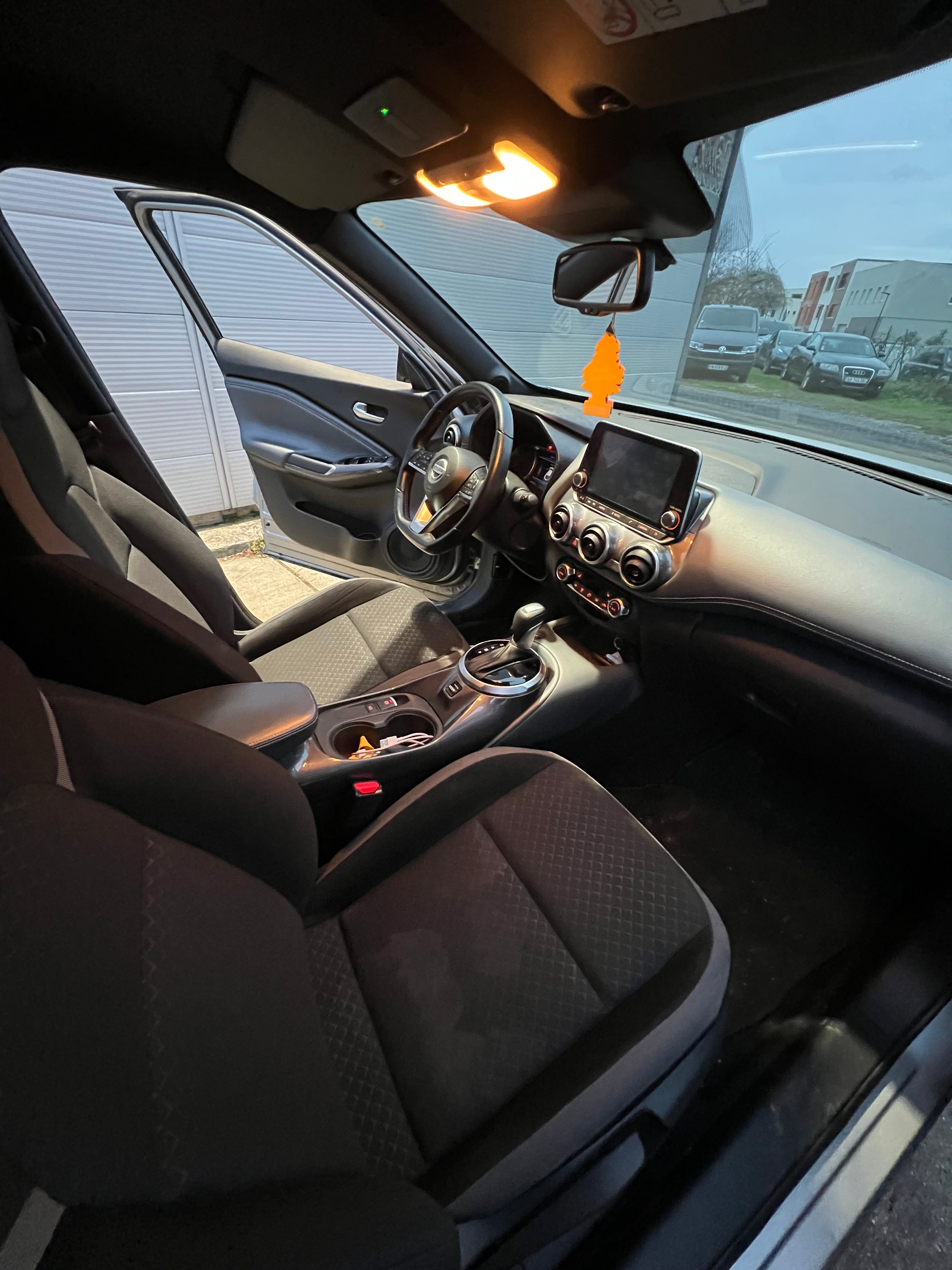 Nissan Juke 1.0 DIG-T 7DCT 114cv Nissan Juke 1.0 DIG-T 7DCT 114cv