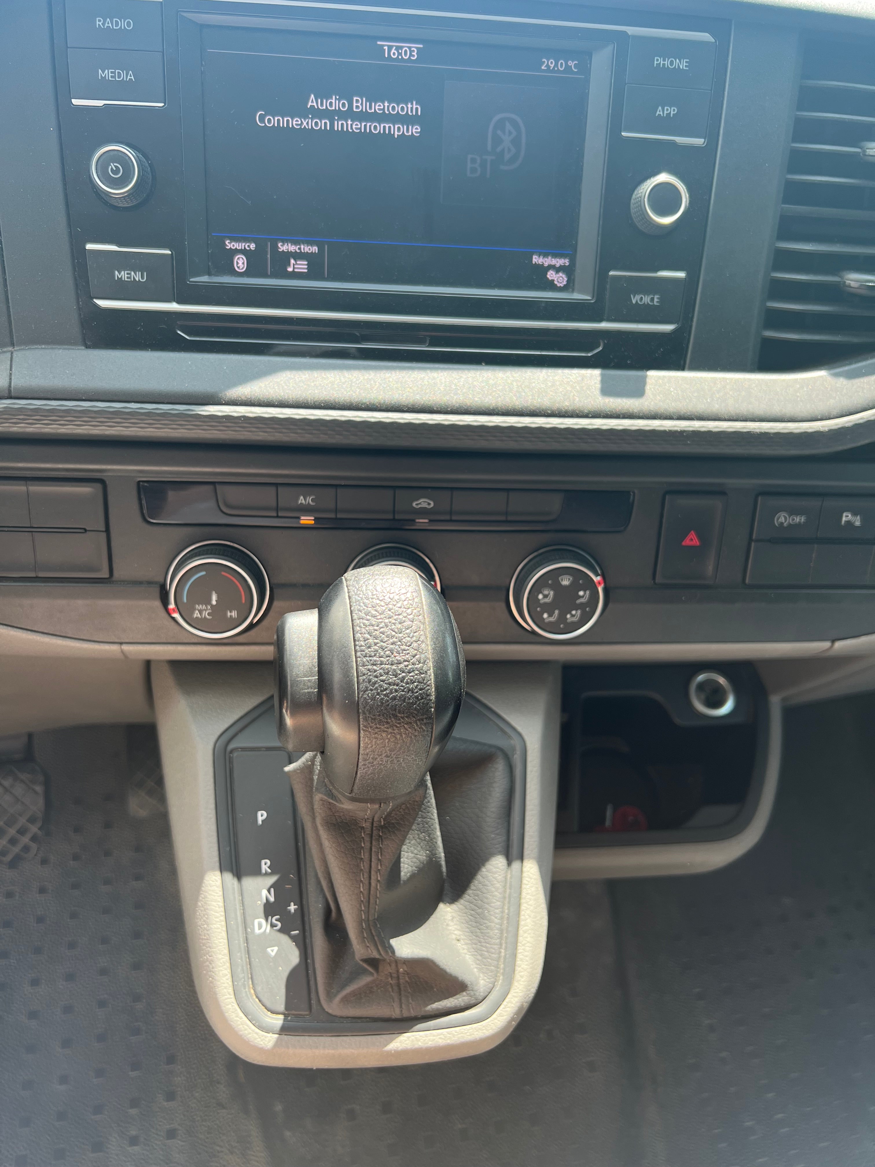 Volkswagen Transporter Fourgon L2 2.0 TDI DSG7 150cv Volkswagen Transporter Fourgon L2 2.0 TDI DSG7 150cv