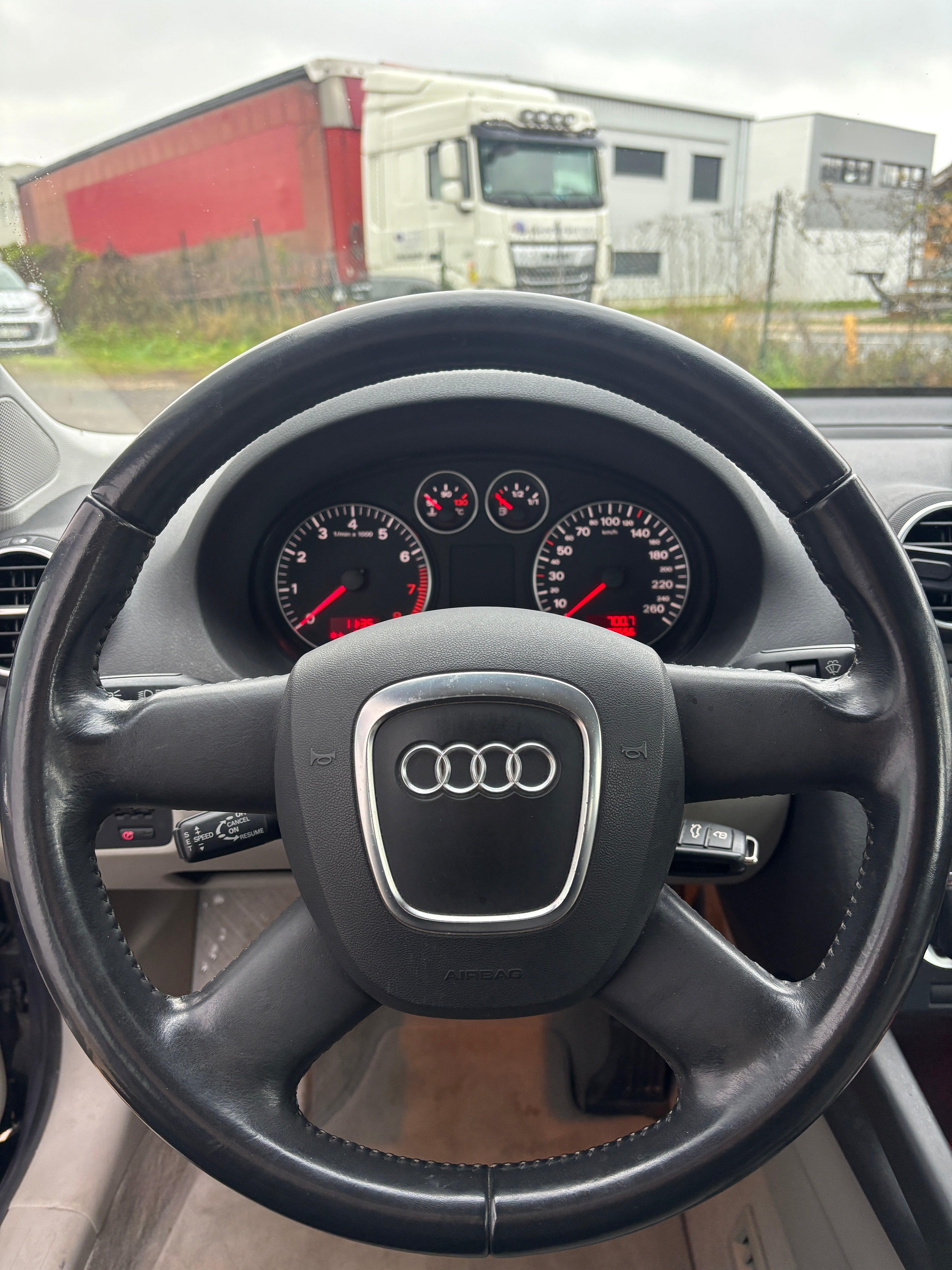 Audi A3 1.6 FSI 115CH Audi A3 1.6 FSI 115CH