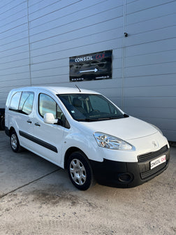 Peugeot Partner 1.6 HDI 90cv L2 800 Kg Fourgon double cabine 5 places