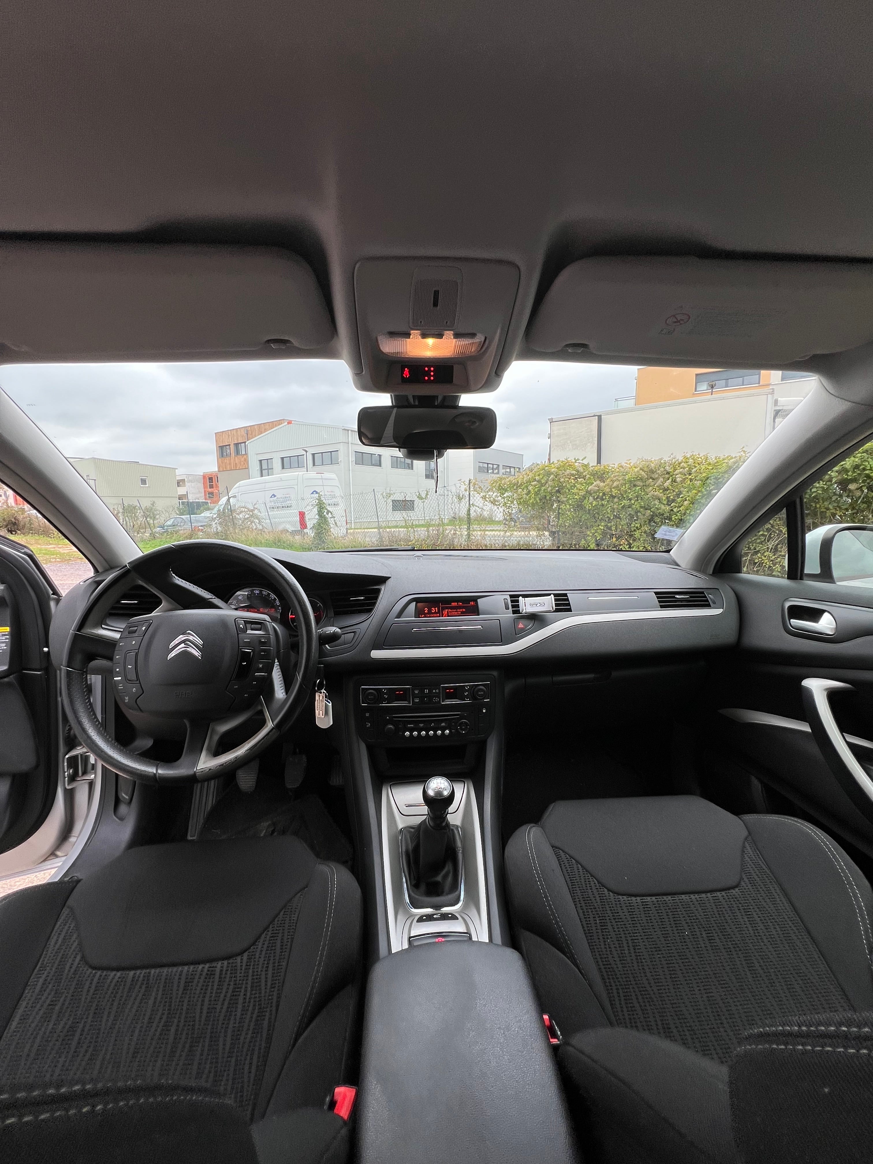 Citroën C5 X7 2.0 HDi 140 cv Citroën C5 X7 2.0 HDi 140 cv