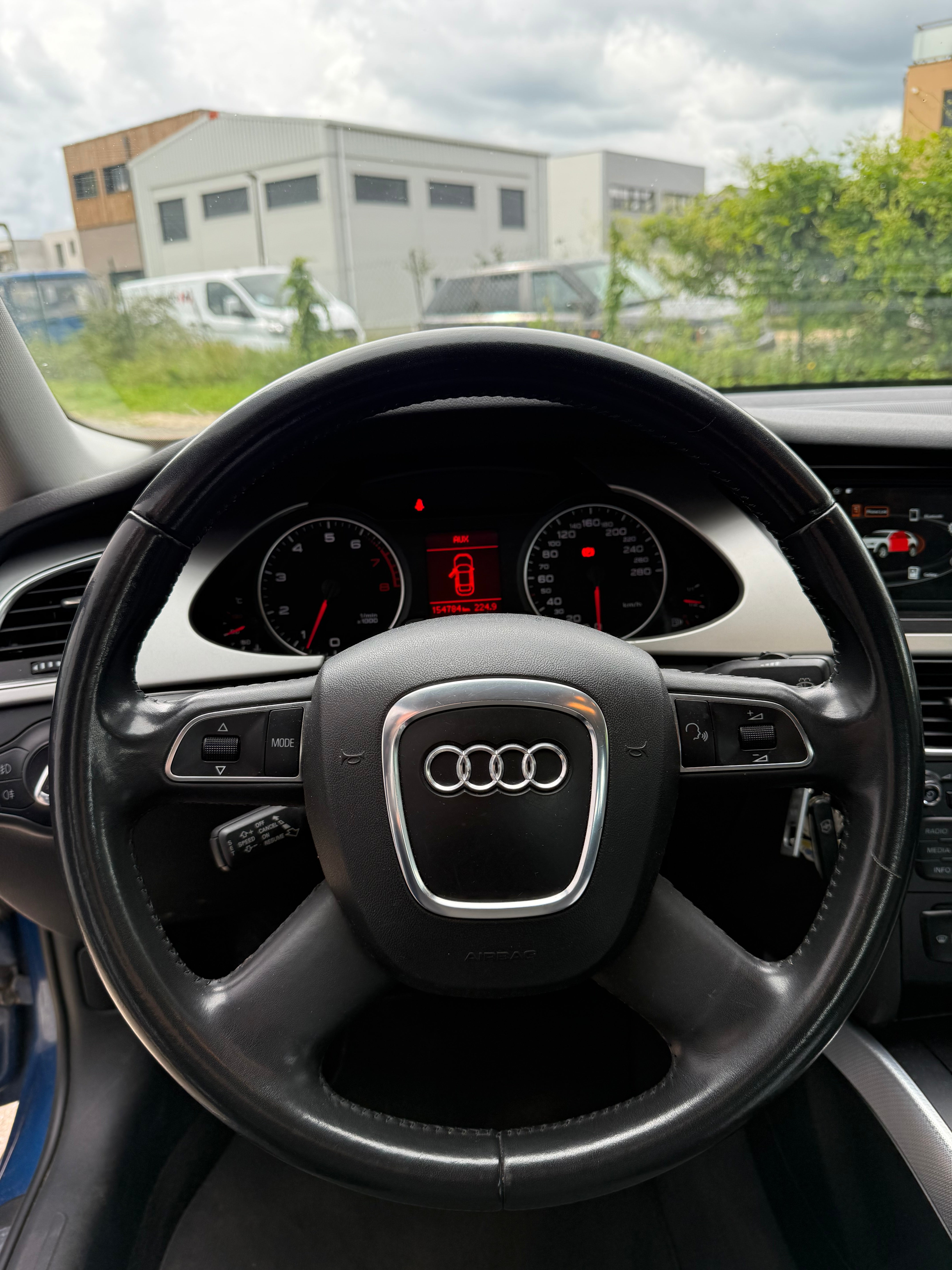 Audi A4 1.8 TFSI 160cv AMBIENTE Audi A4 1.8 TFSI 160cv AMBIENTE