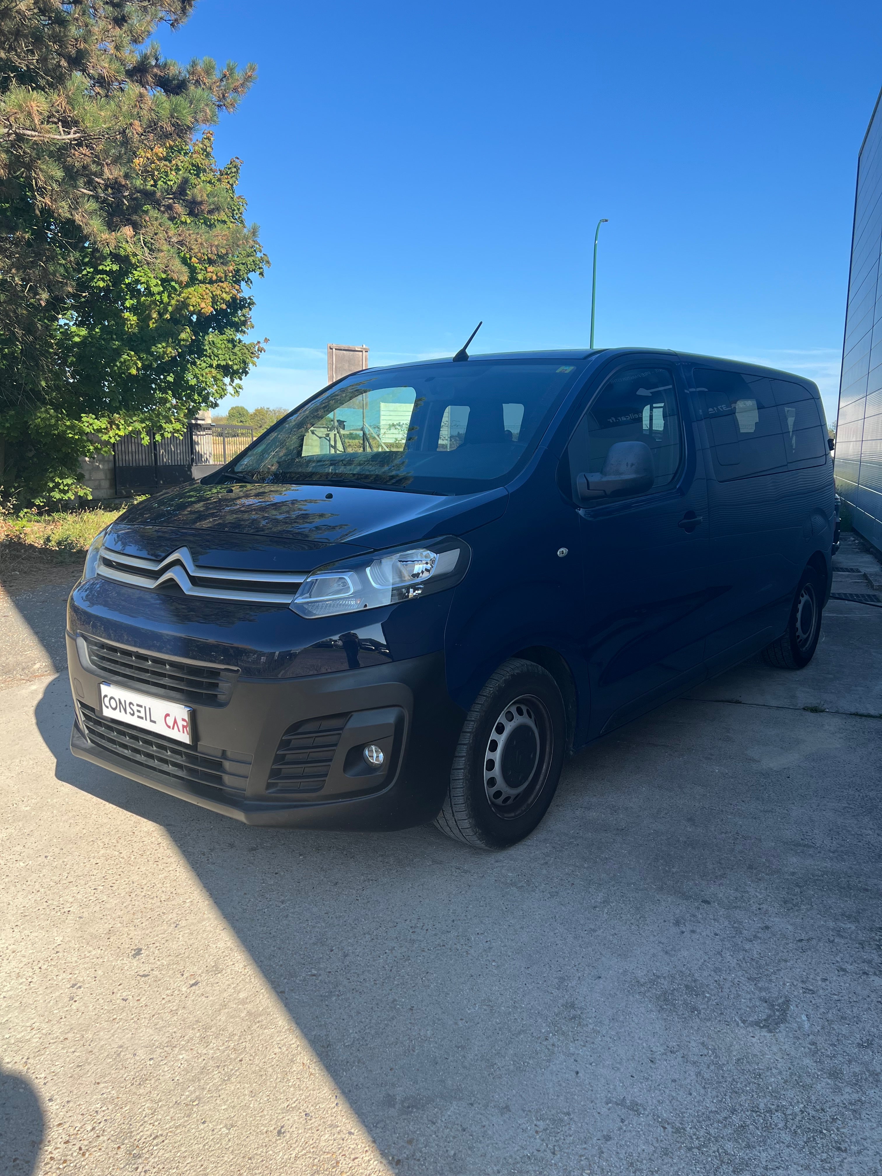 CITROËN JUMPY 1.5 BlueHDI Spacetourer 8 places CITROËN JUMPY 1.5 BlueHDI Spacetourer 8 places