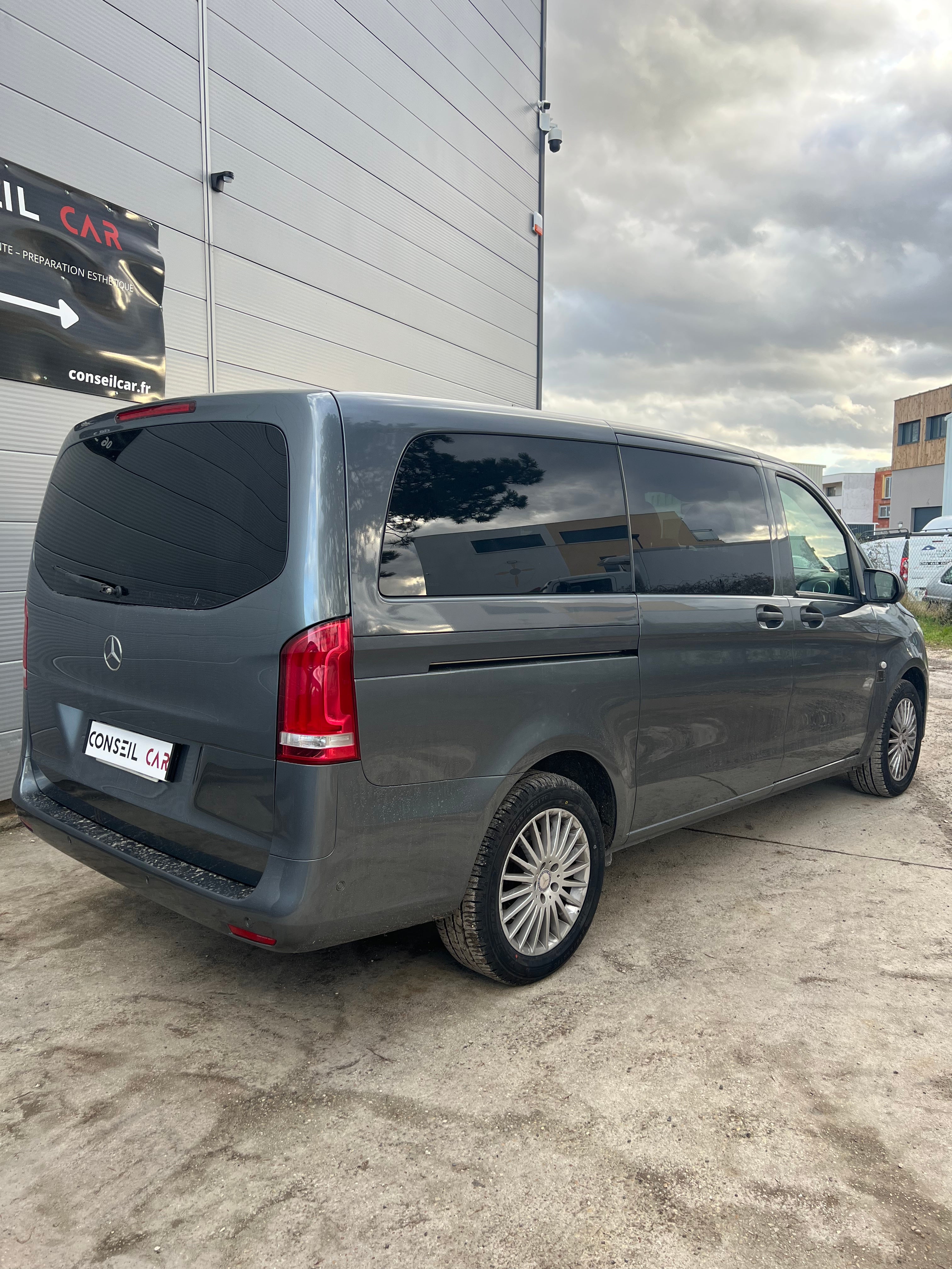 Mercedes Benz VITO Fourgon 116 2.1 CDI 163 cv Mercedes Benz VITO Fourgon 116 2.1 CDI 163 cv