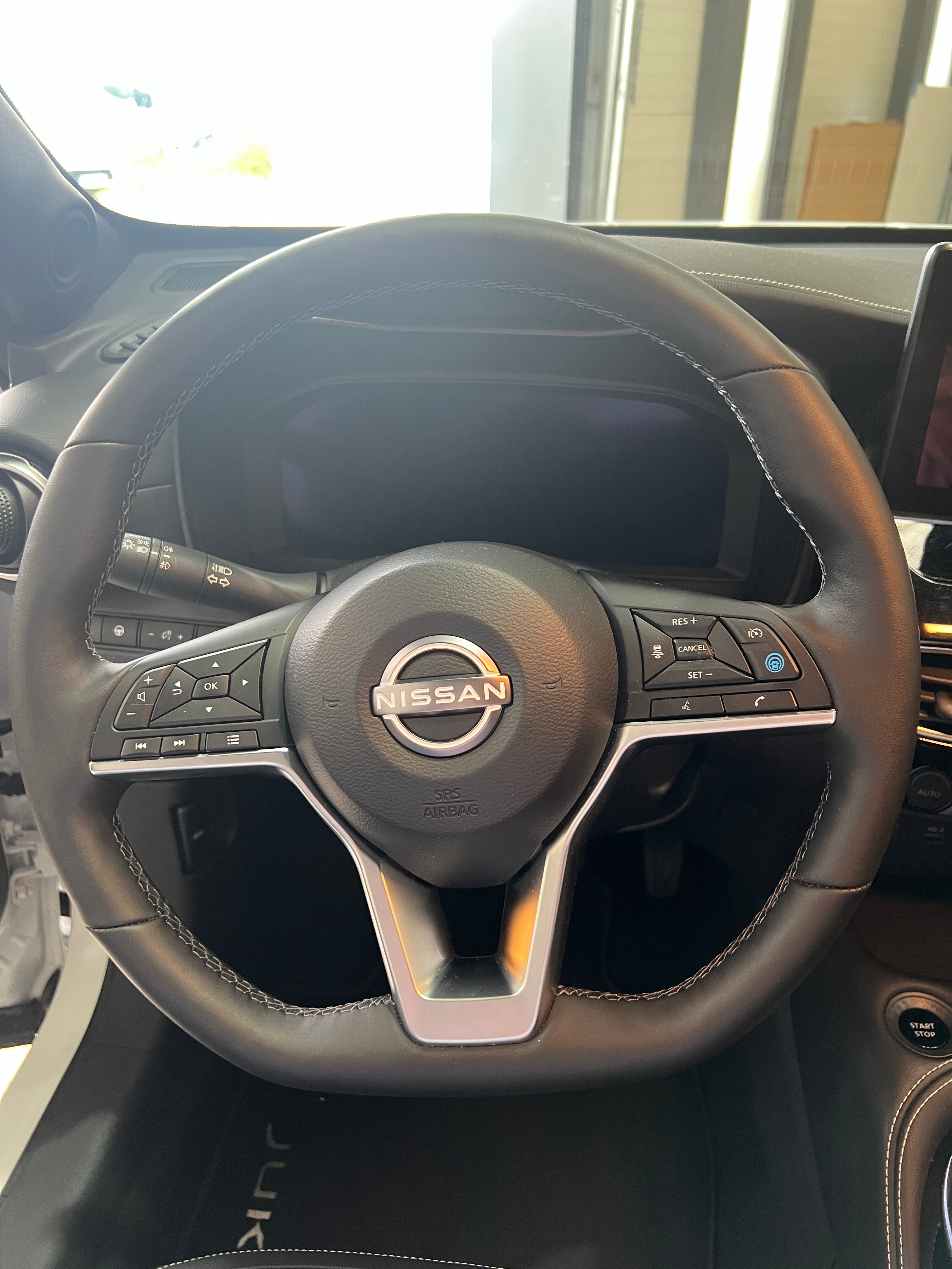 Nissan Juke Hybrid 143cv Nissan Juke Hybrid 143cv