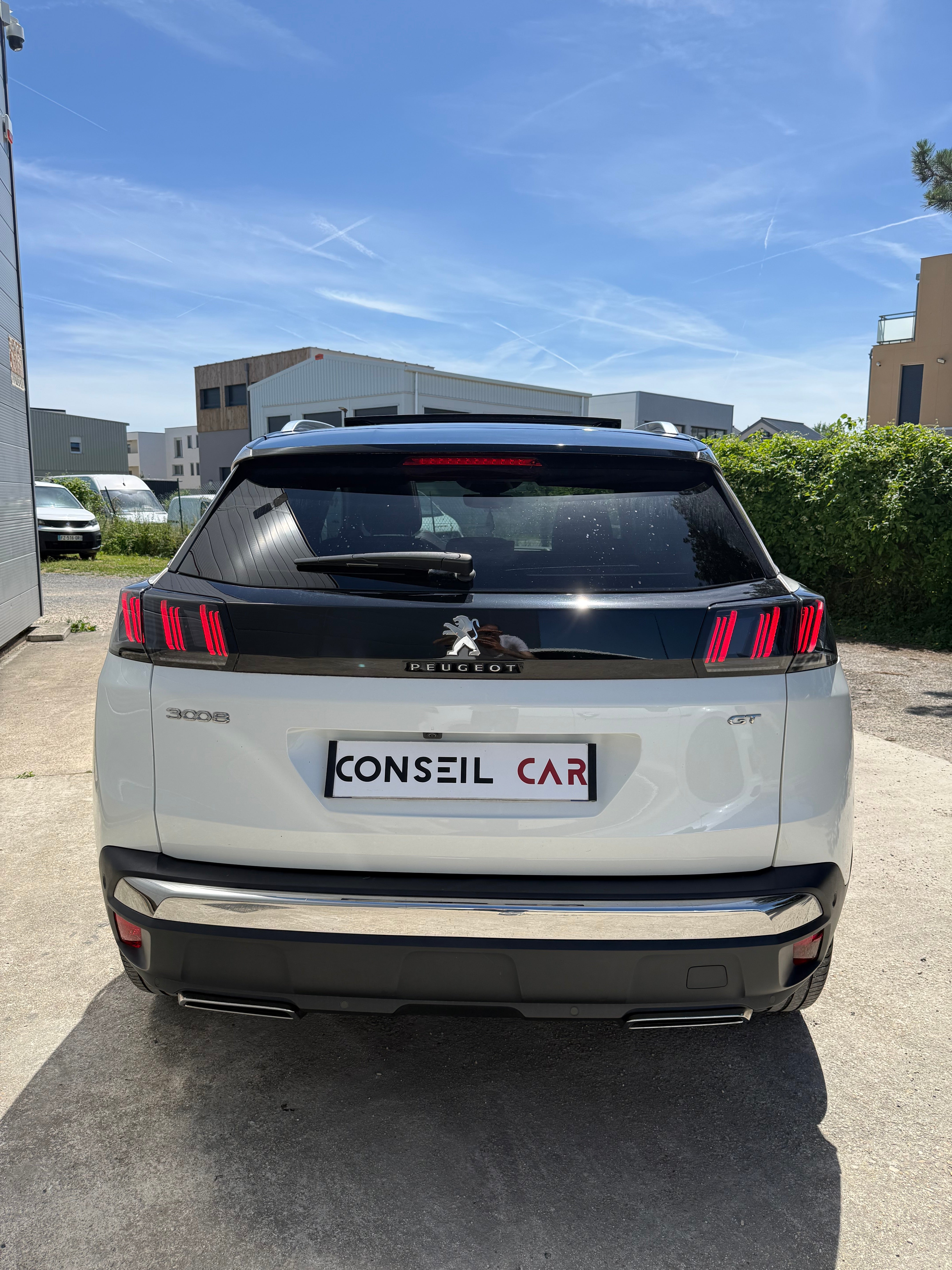 Peugeot 3008 1.2 130CH GT EAT8 Peugeot 3008 1.2 130CH GT EAT8