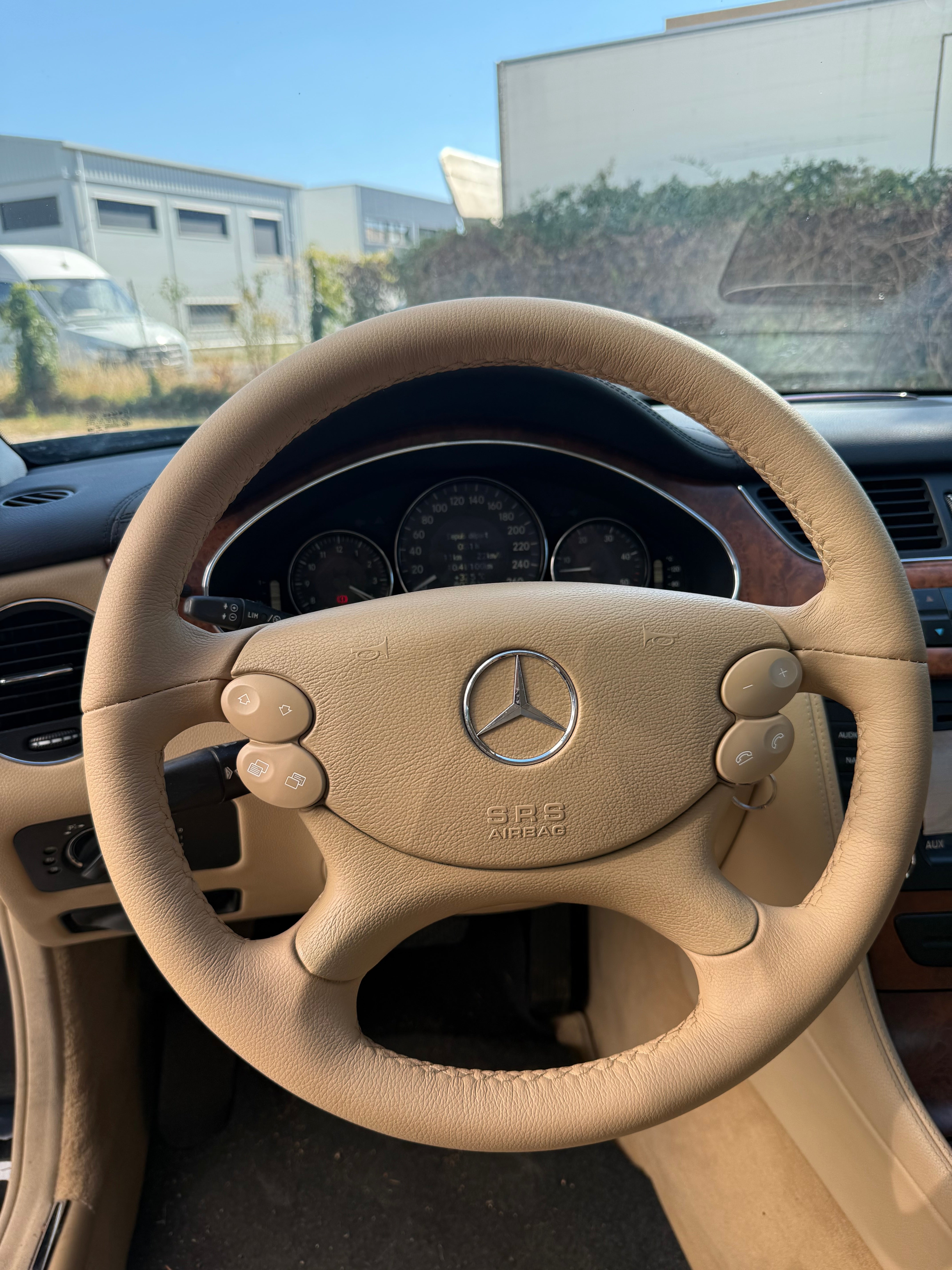 Mercedes Classe CLS 3.0 V6 320 CDI 225CH 7G-DCT Mercedes Classe CLS 3.0 V6 320 CDI 225CH 7G-DCT