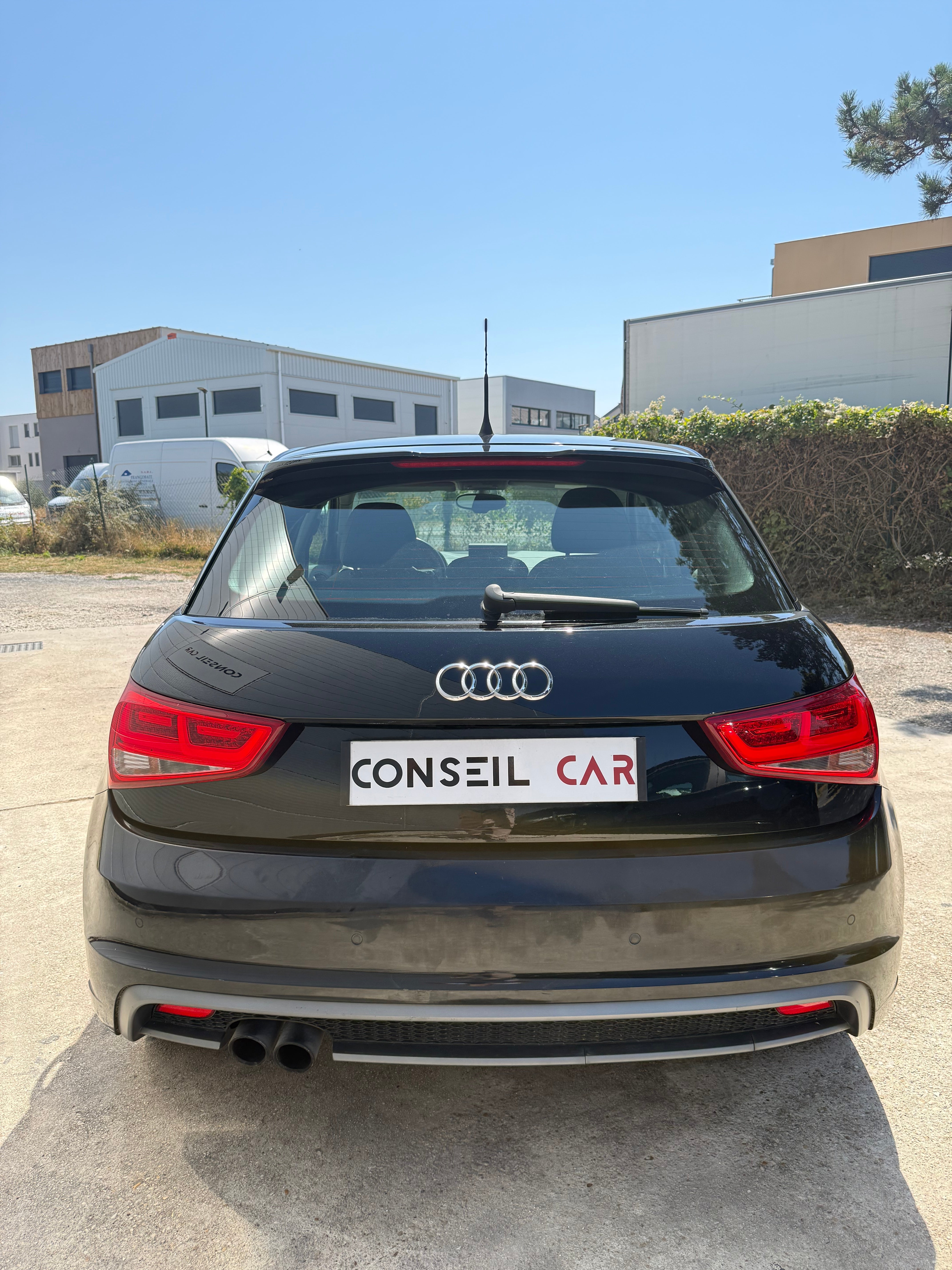 Audi A1 1.4 TFSI 125ch S-Line S-tronic Audi A1 1.4 TFSI 125ch S-Line S-tronic