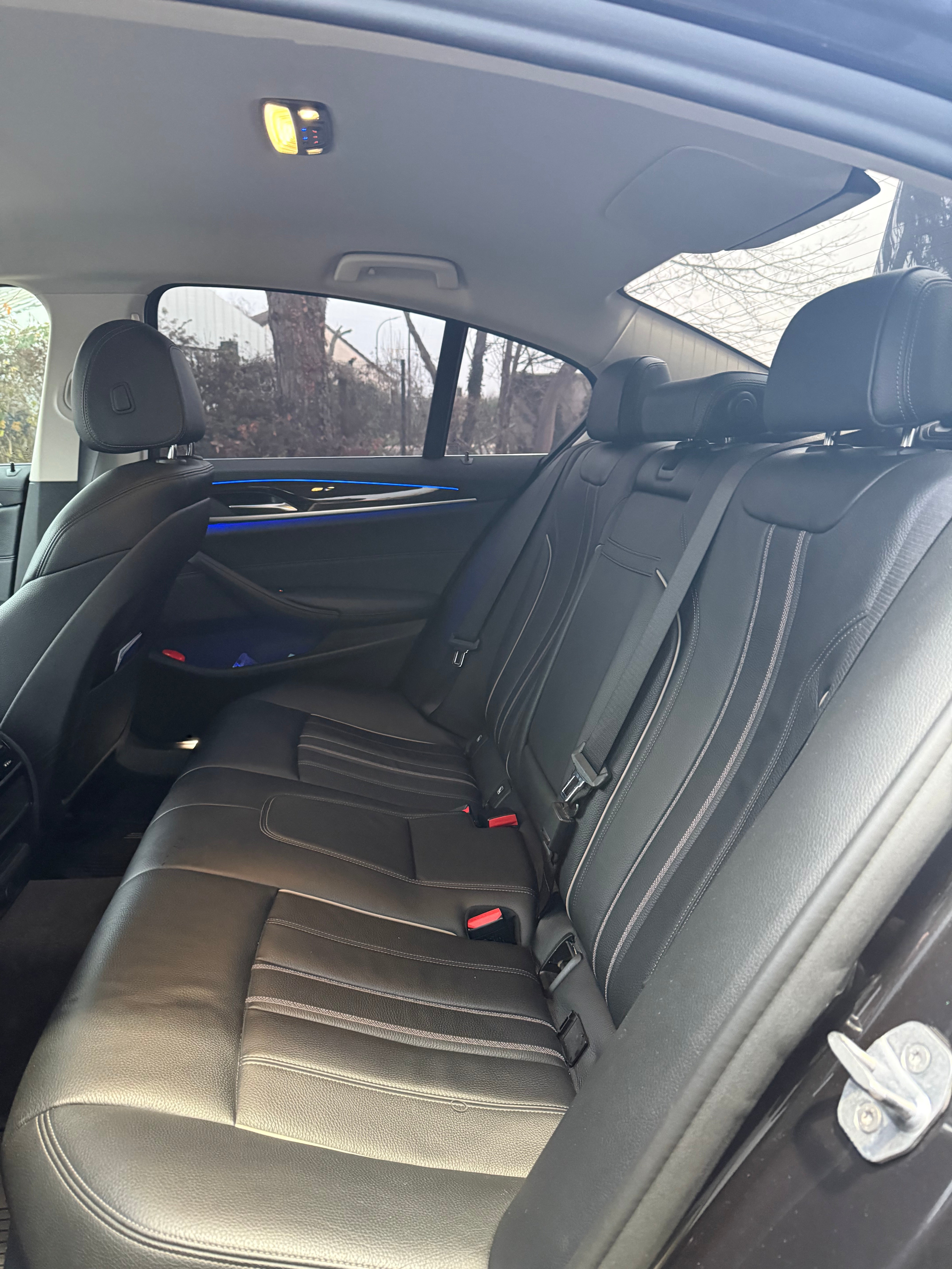 BMW Série 5 G30 530e Steptronic8 252ch BMW Série 5 G30 530e Steptronic8 252ch