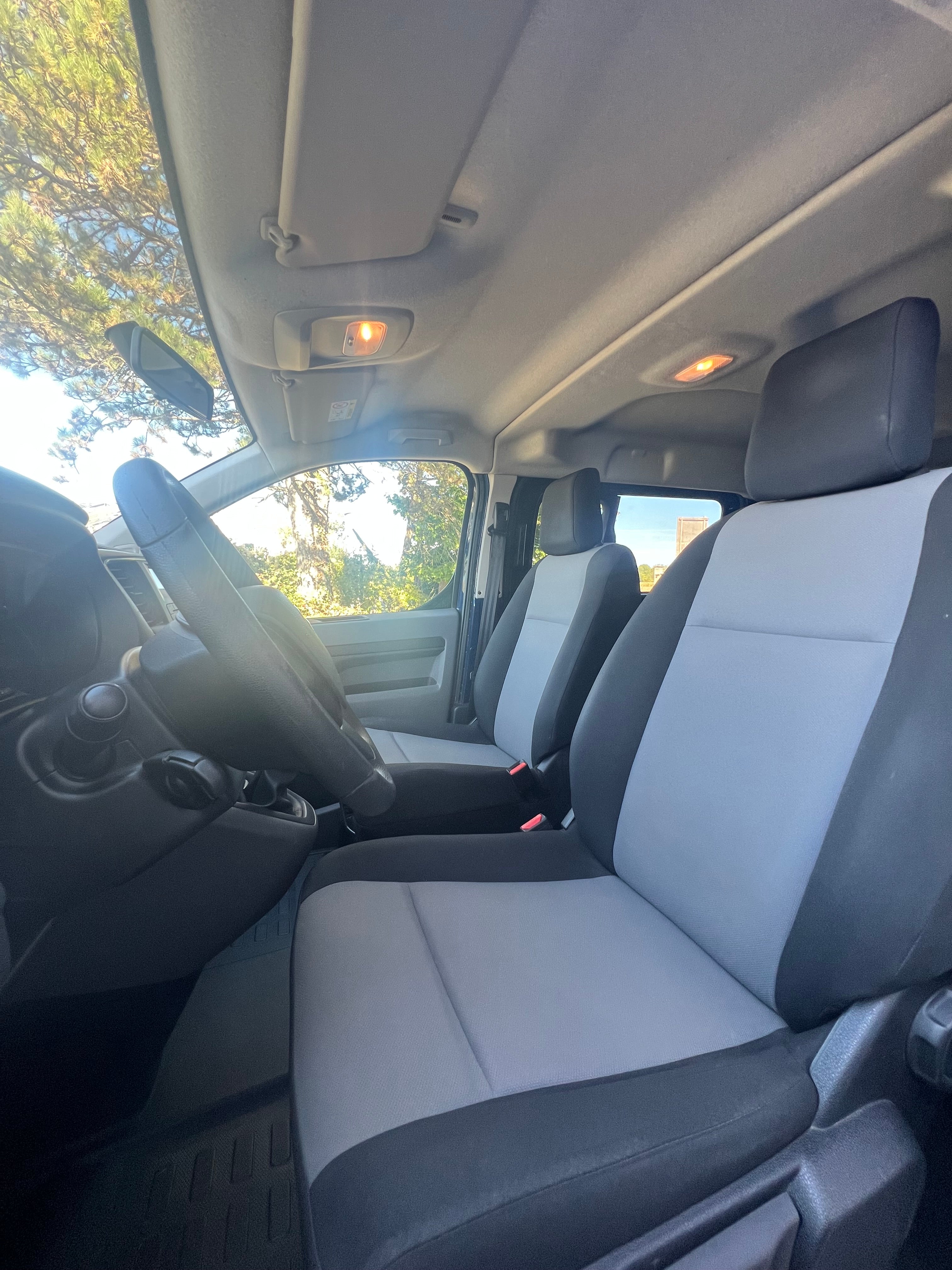 CITROËN JUMPY 1.5 BlueHDI Spacetourer 8 places CITROËN JUMPY 1.5 BlueHDI Spacetourer 8 places