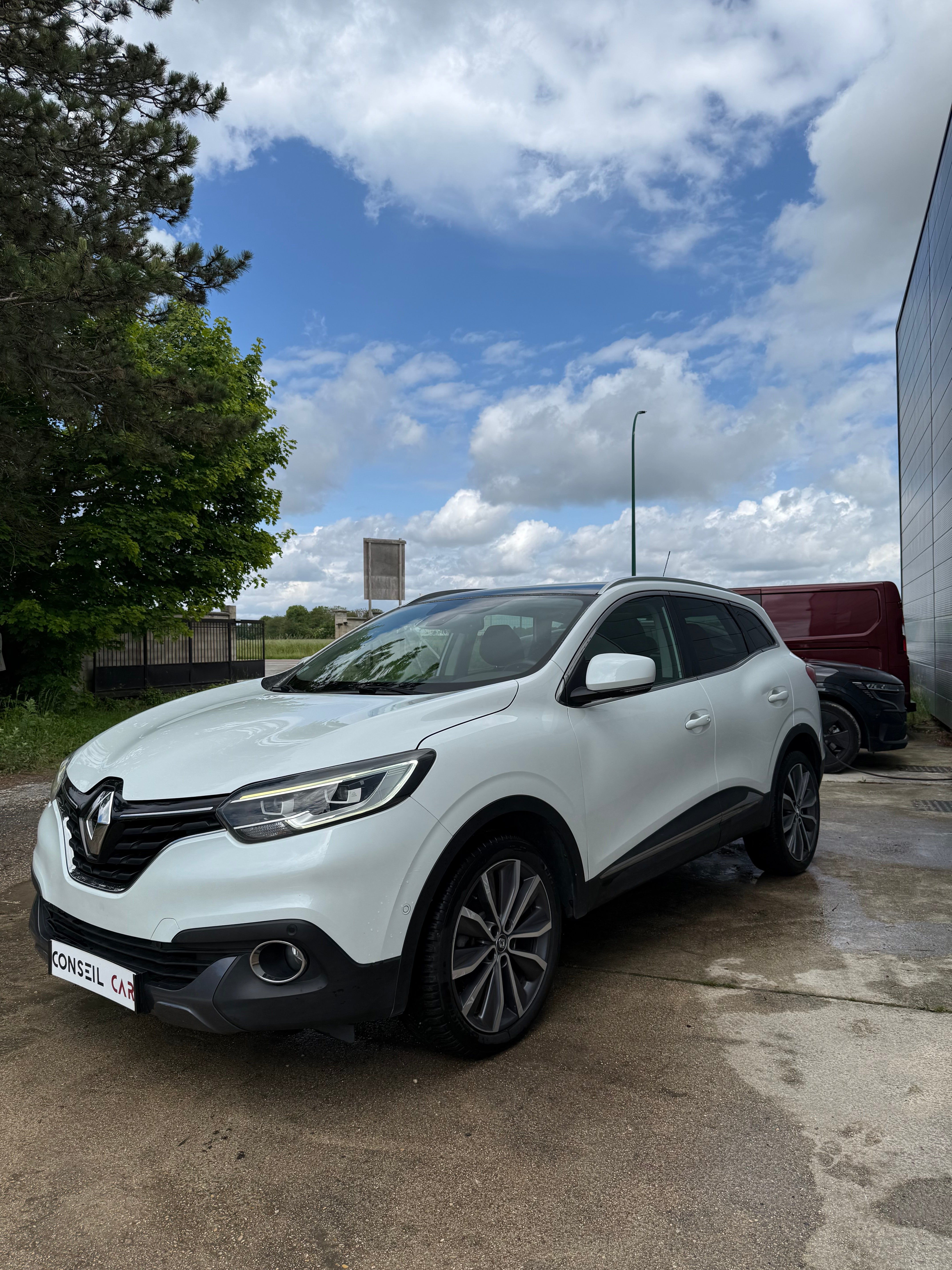 Renault Kadjar 1.2 TCE 130cv ENERGY INTENS Renault Kadjar 1.2 TCE 130cv ENERGY INTENS