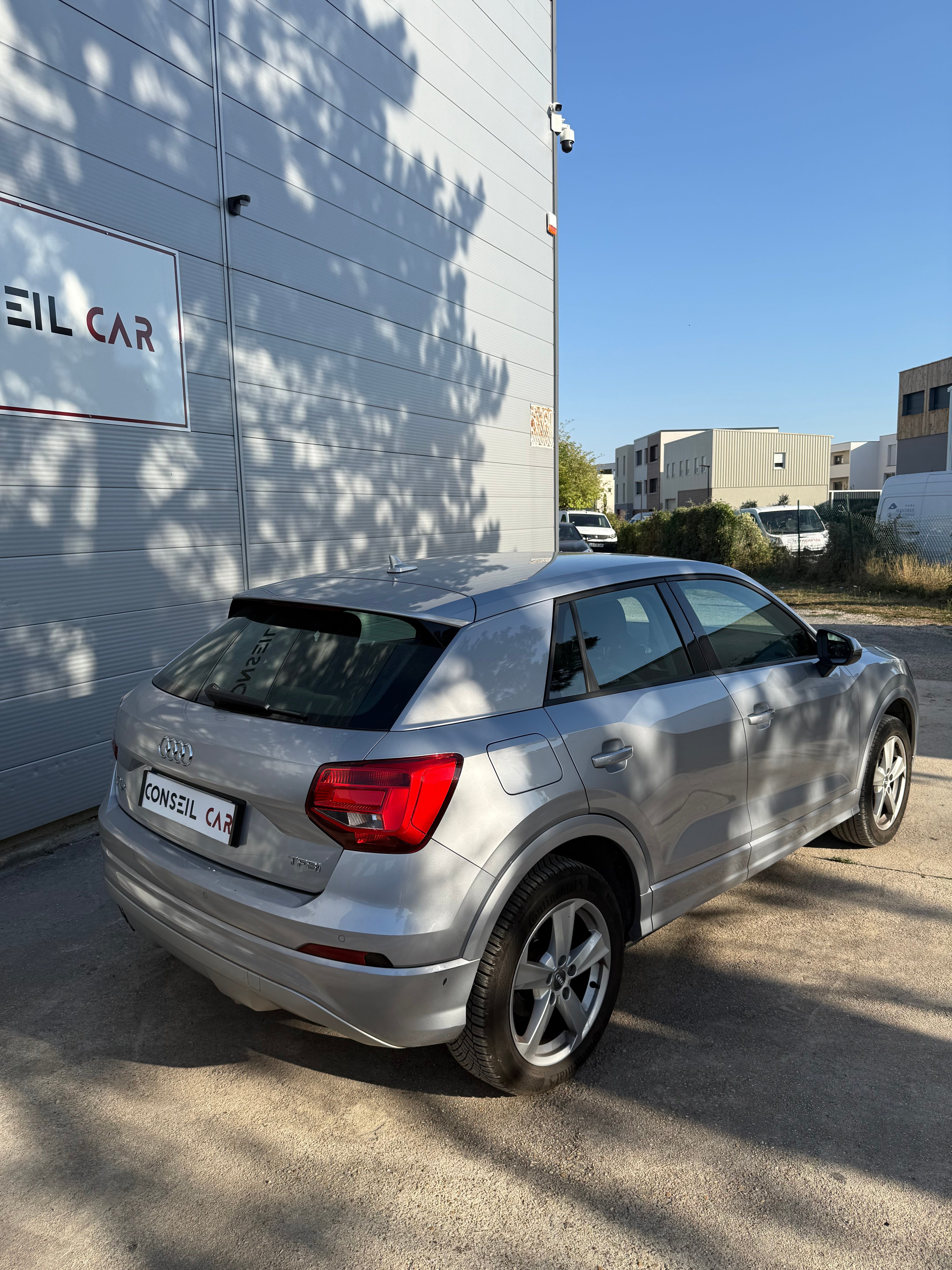 Audi Q2 1.4 TFSI 150ch Business Line S-Tronic Audi Q2 1.4 TFSI 150ch Business Line S-Tronic