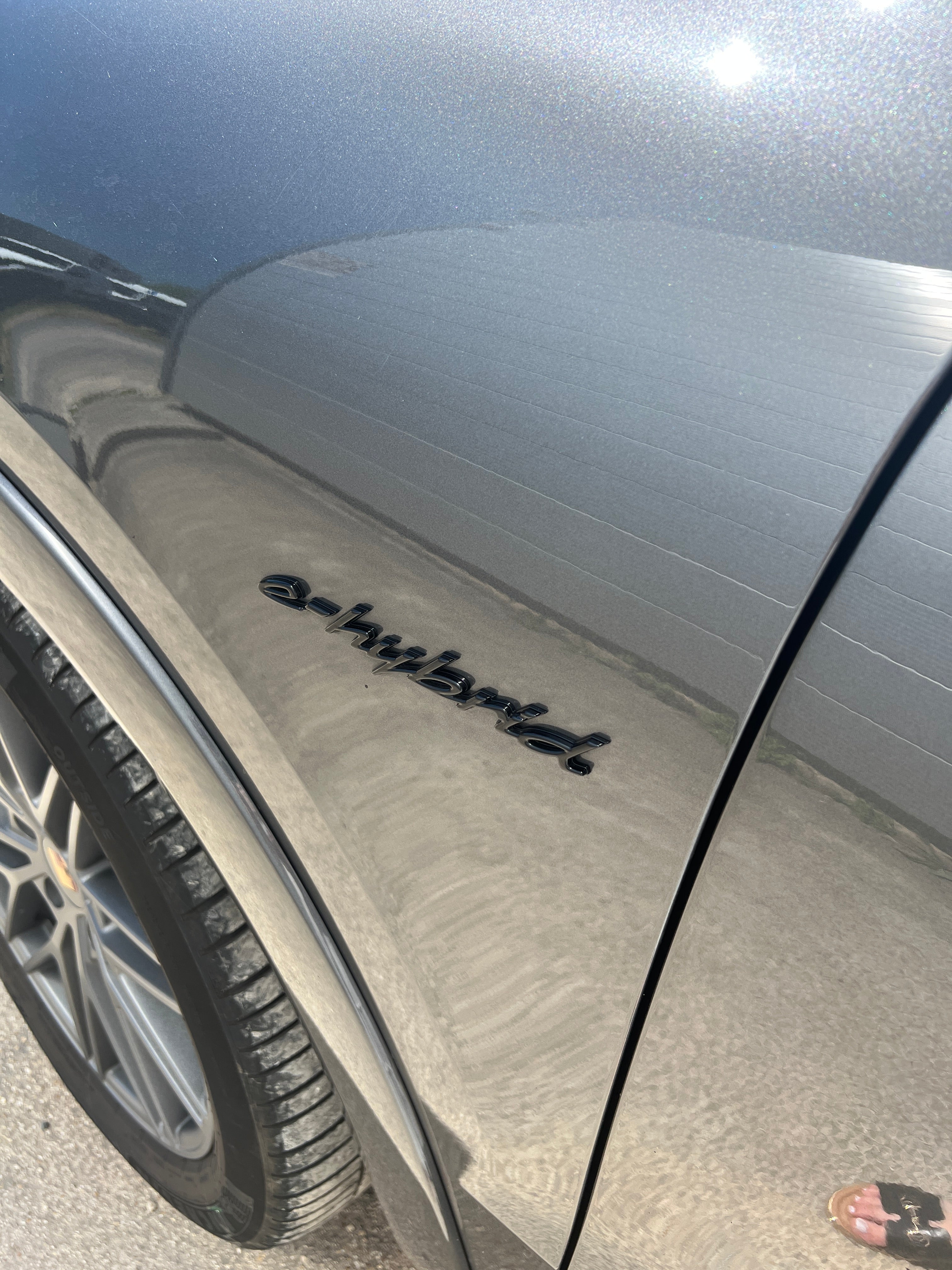 Porsche Cayenne 3.0 E-HYBRID 470H 305 PHEV 25.9KWH BVA Porsche Cayenne 3.0 E-HYBRID 470H 305 PHEV 25.9KWH BVA